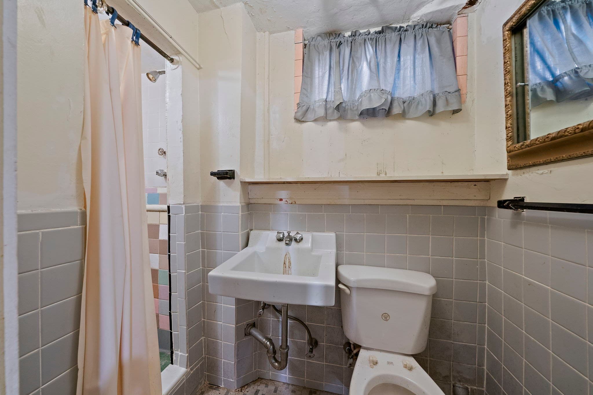 Single Family Residence at 50 Lyons St, Quincy MA 02169, Quincy, photo 29 of 38