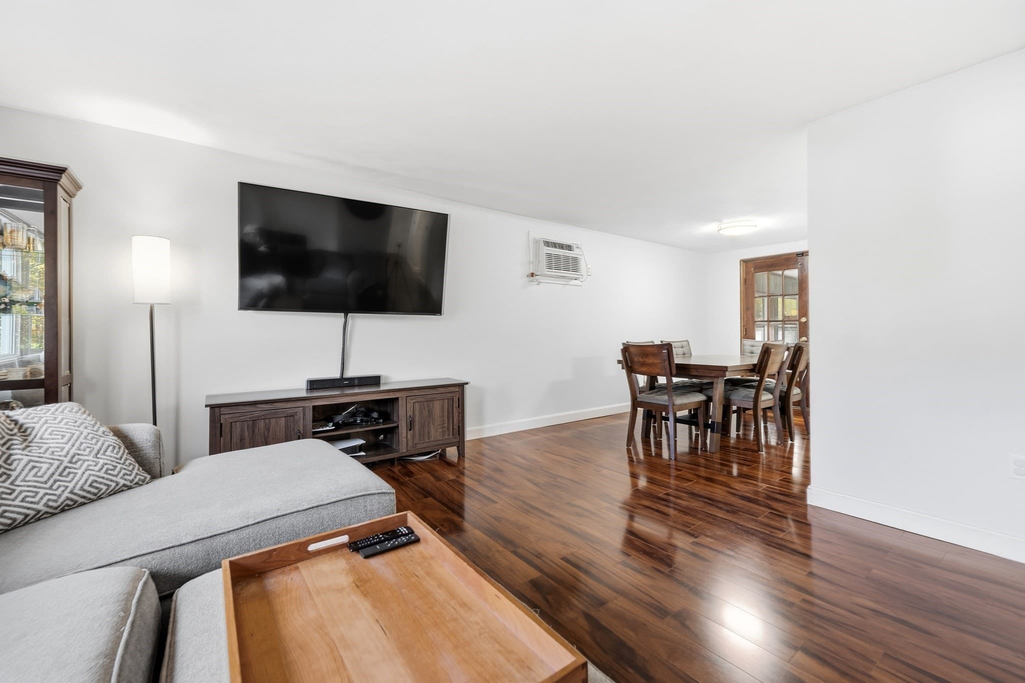 Single Family Residence at 10 Dolan Rd, Billerica MA 01821, Billerica, photo 6 of 42