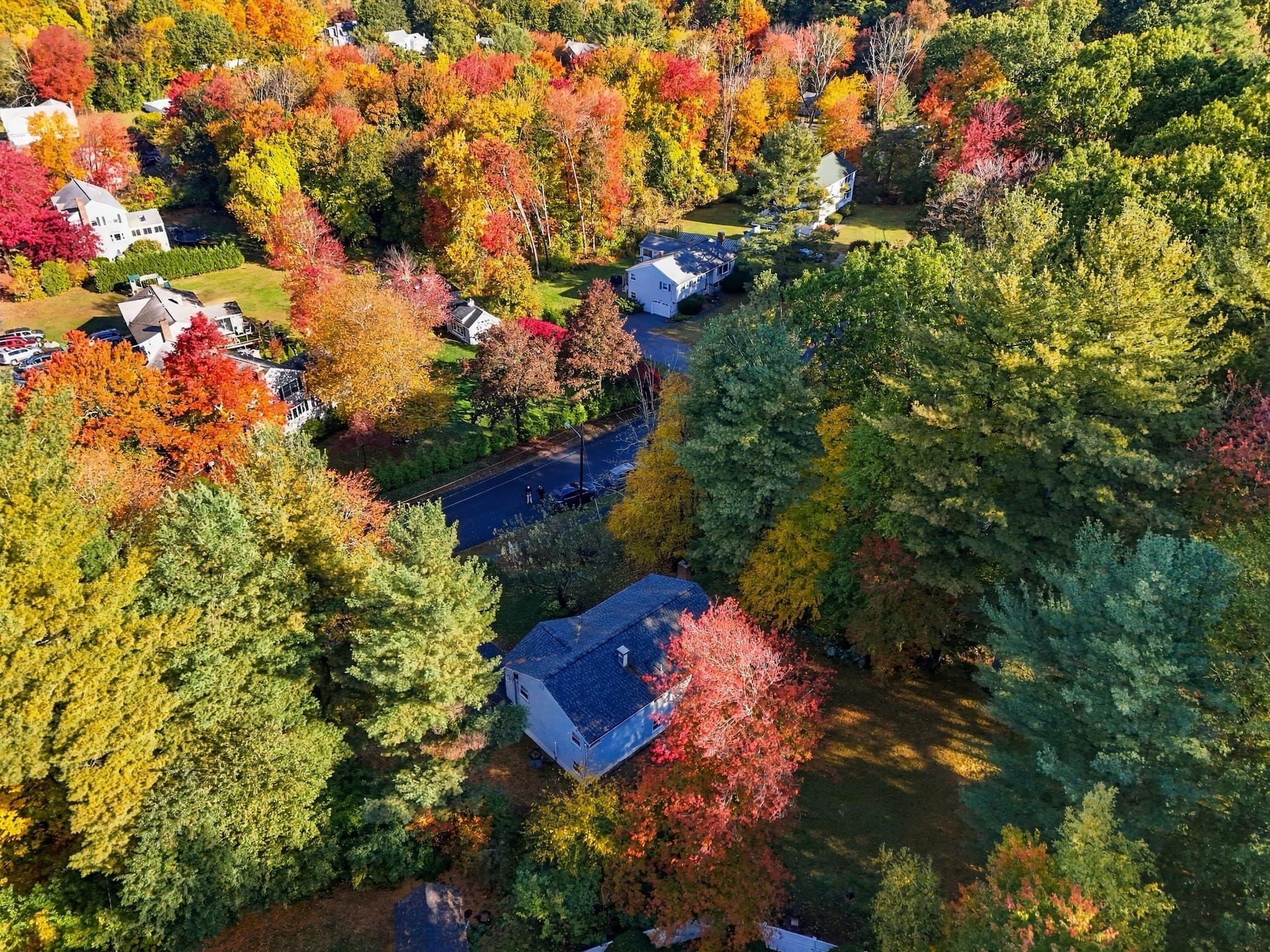Single Family Residence at 10 Dolan Rd, Billerica MA 01821, Billerica, photo 40 of 42