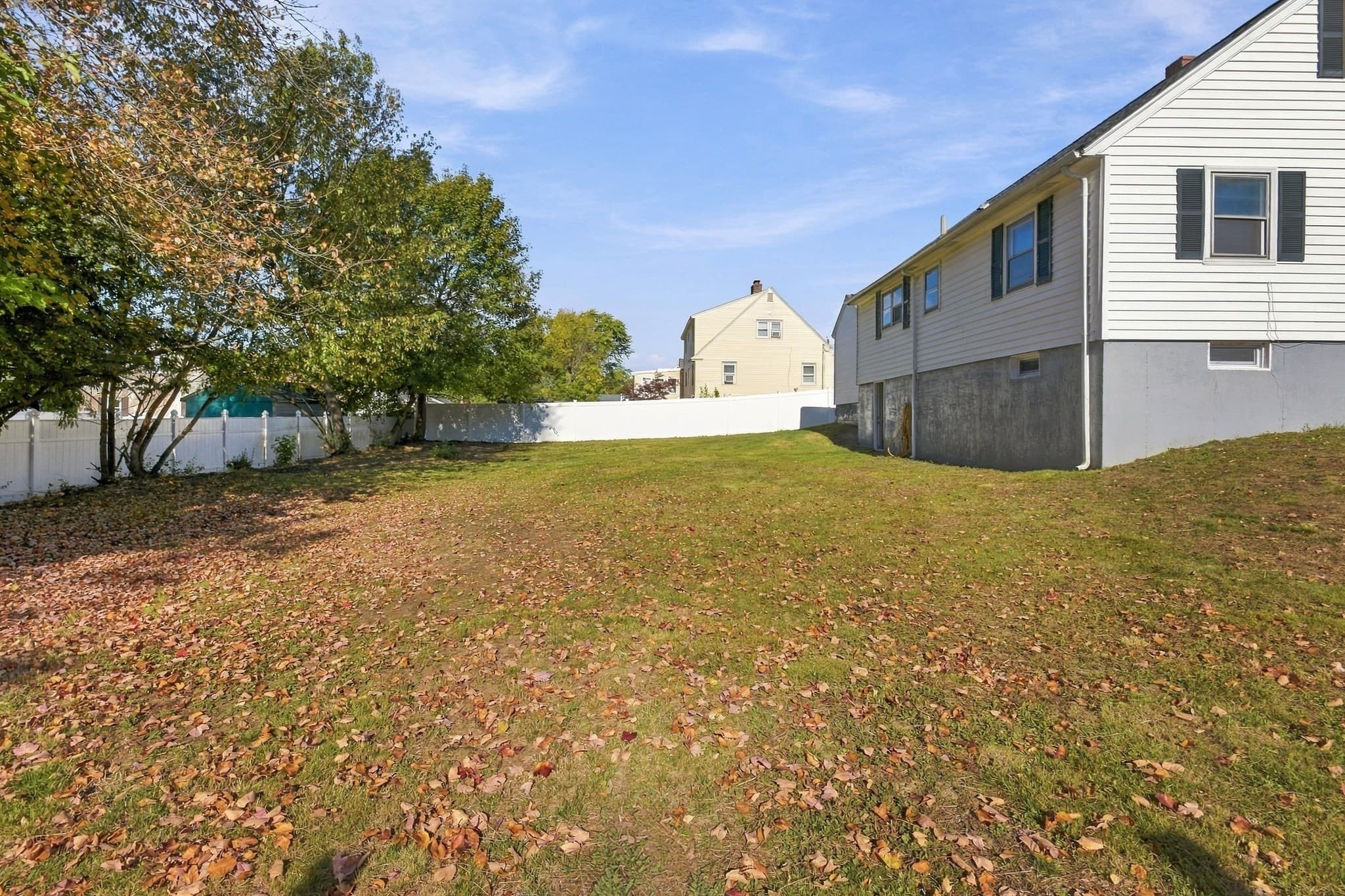 Single Family Residence at 412 Oak Street, Methuen MA 01844, photo 27 of 30