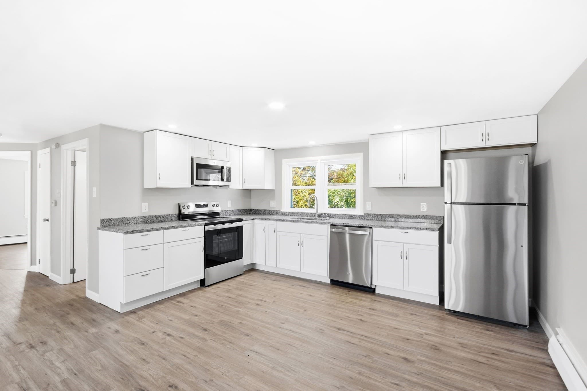 Single Family Residence at 412 Oak Street, Methuen MA 01844, photo 3 of 30