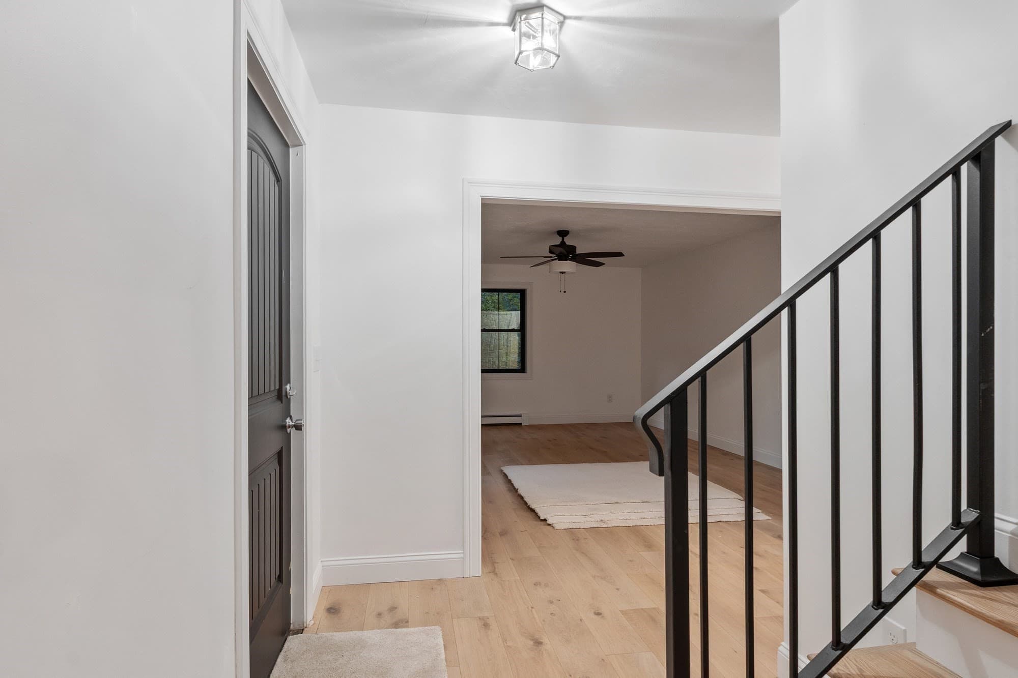 Single Family Residence at 16 E Applewood Dr, Charlton MA 01507, photo 19 of 42