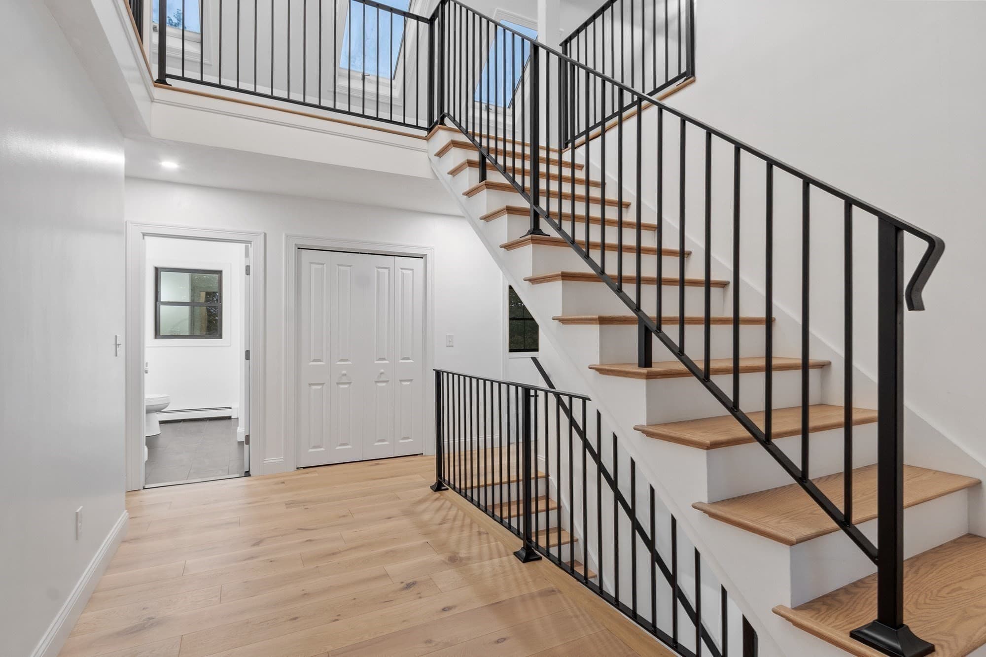 Single Family Residence at 16 E Applewood Dr, Charlton MA 01507, photo 21 of 42