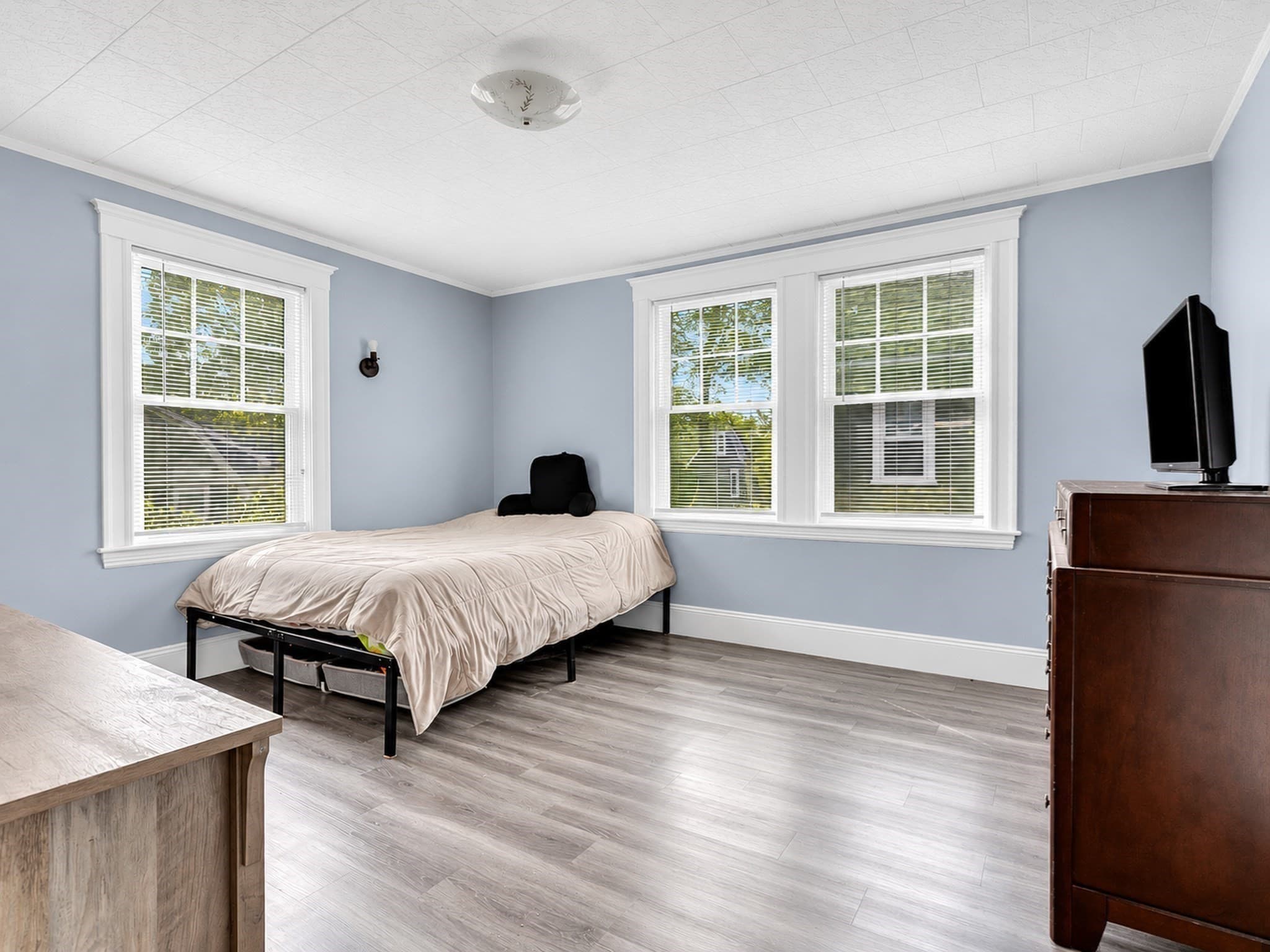 Single Family Residence at 48 Hawthorn Rd, Milton MA 02186, photo 18 of 26