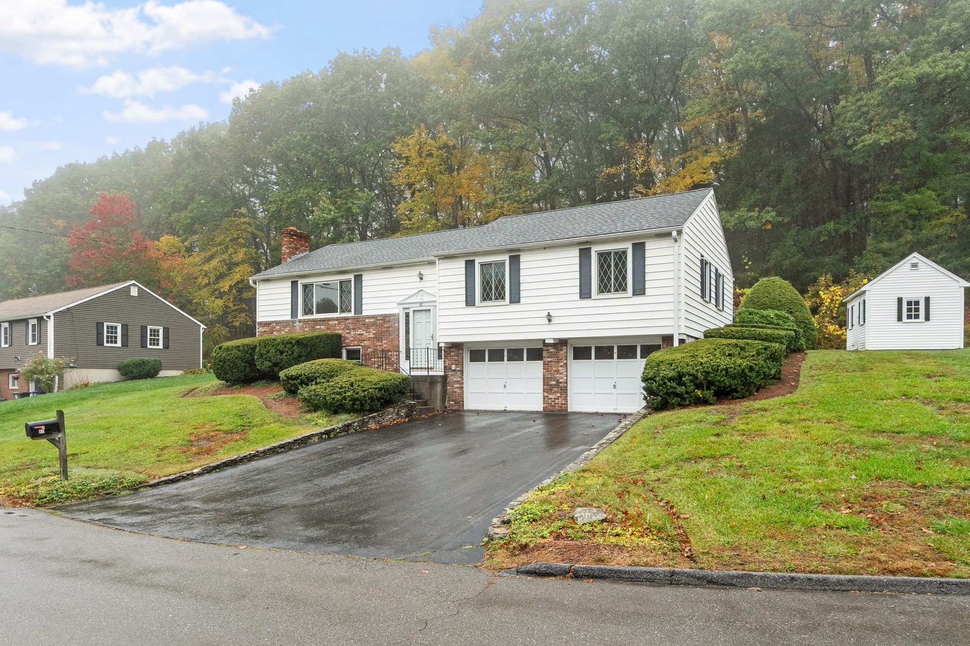 Single Family Residence at 40 Wilder Ln, Leominster MA 01453, photo 3 of 36