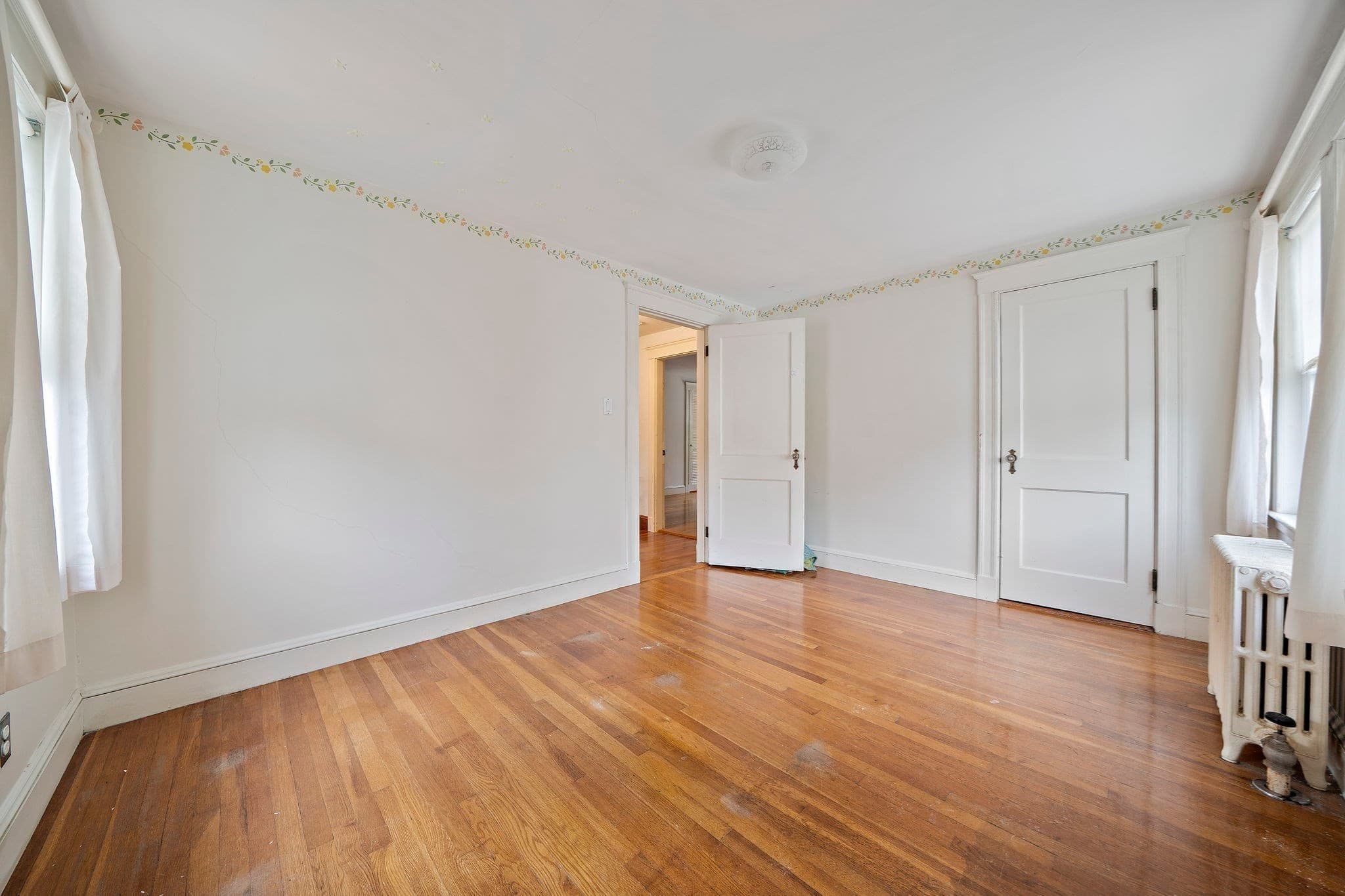 Single Family Residence at 6 Rowe St, Milton MA 02186, photo 17 of 32