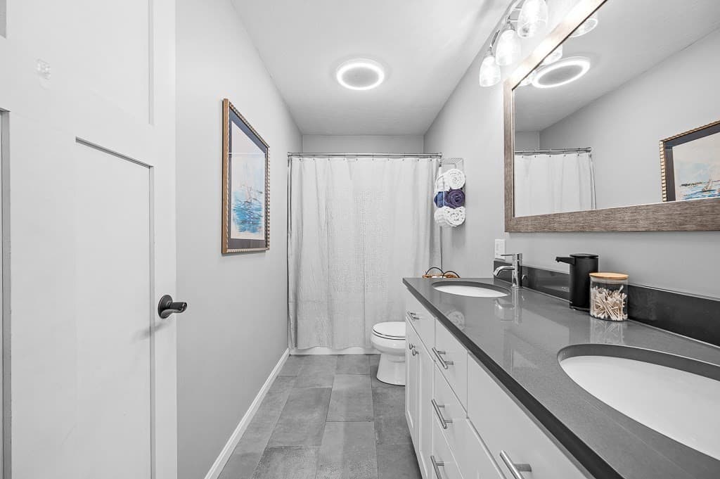 Single Family Residence at 72 Crawford Street, Northborough MA 01532, photo 8 of 26