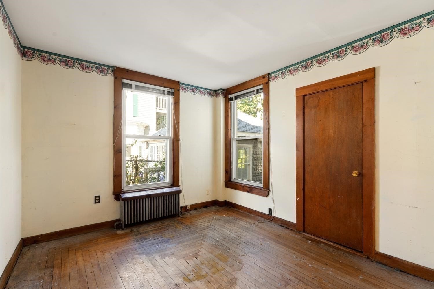 Multi Family at 117 Linden Avenue, Malden MA 02148, Malden, photo 13 of 40