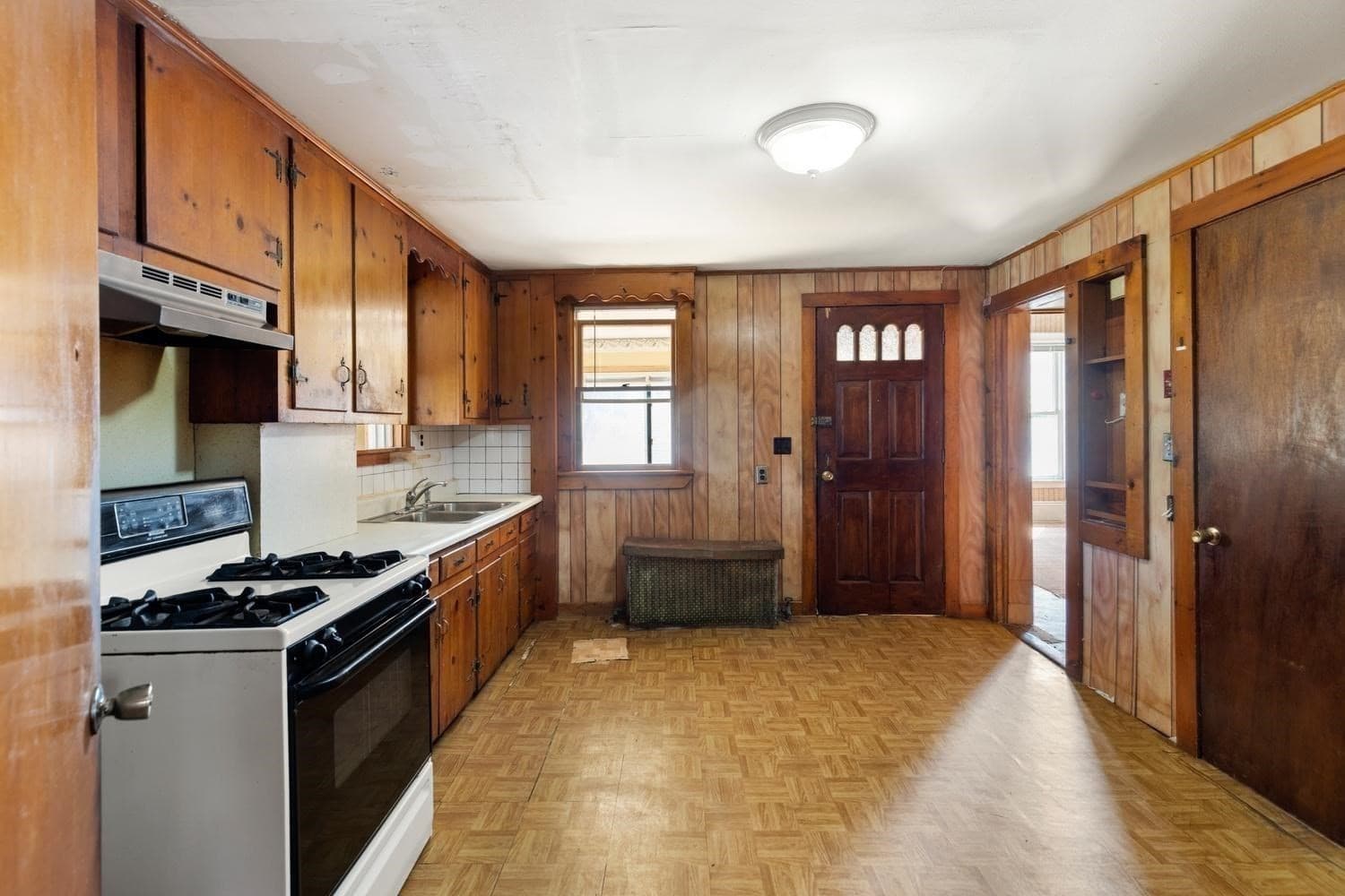 Multi Family at 117 Linden Avenue, Malden MA 02148, Malden, photo 14 of 40