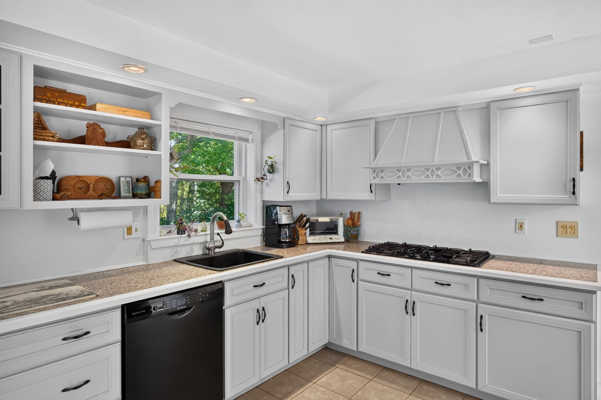 Single Family Residence at 5 Penobscot Way, Harwich MA 02645, Harwich, photo 10 of 42