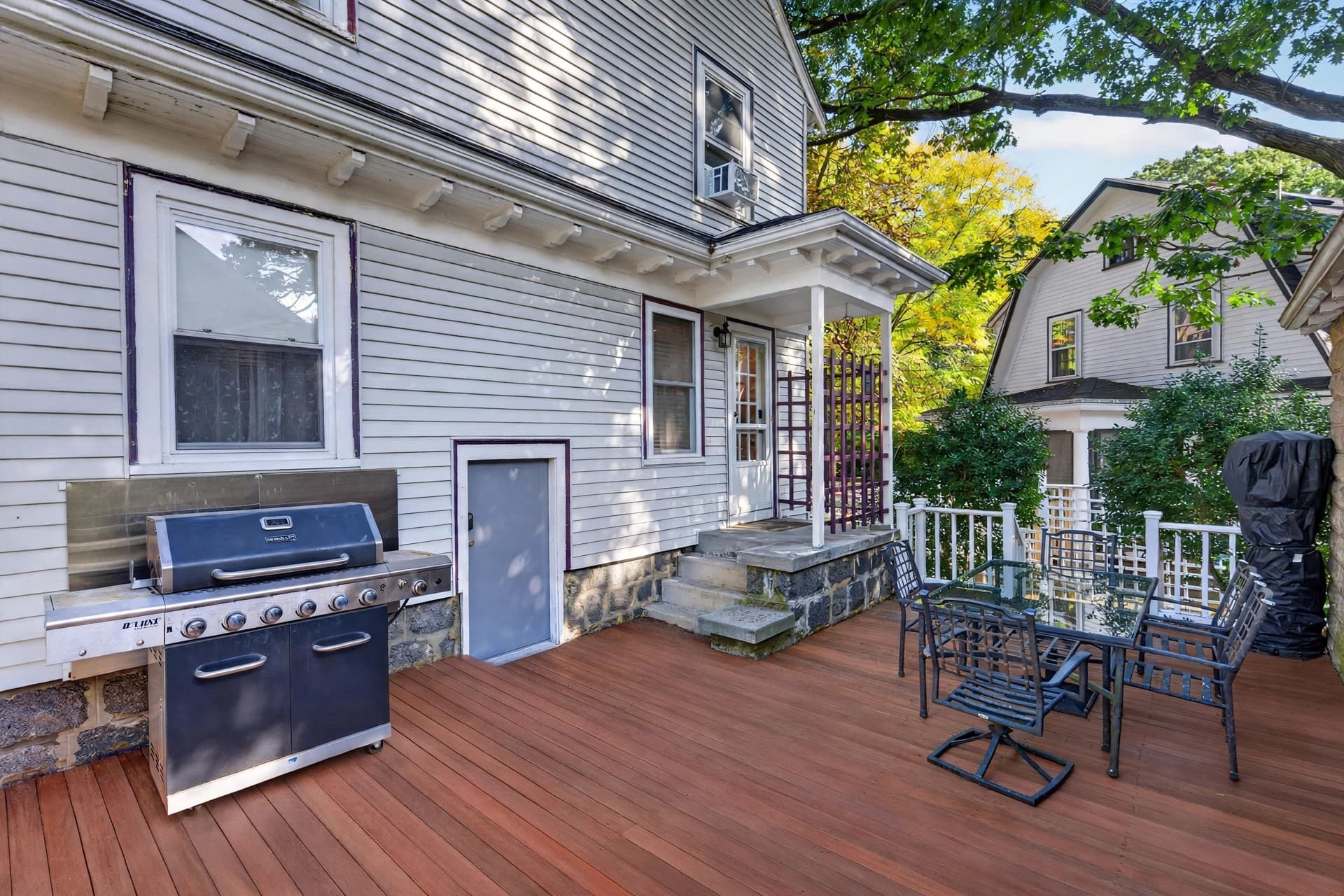 Single Family Residence at 4 Hawthorn Rd, Milton MA 02186, photo 32 of 39