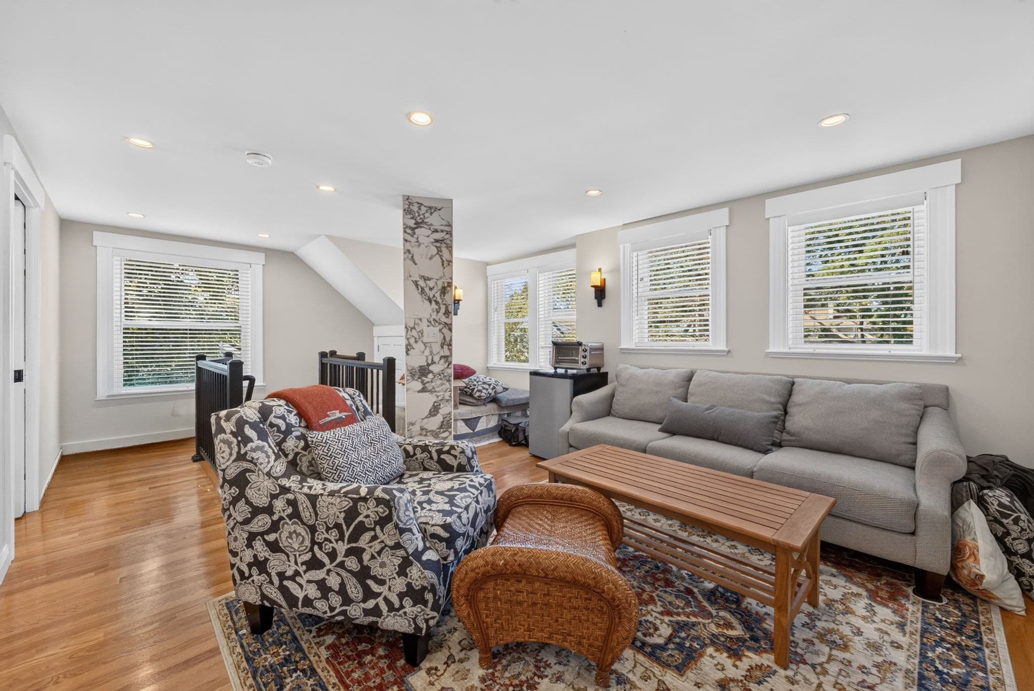 Single Family Residence at 4 Hawthorn Rd, Milton MA 02186, photo 24 of 39