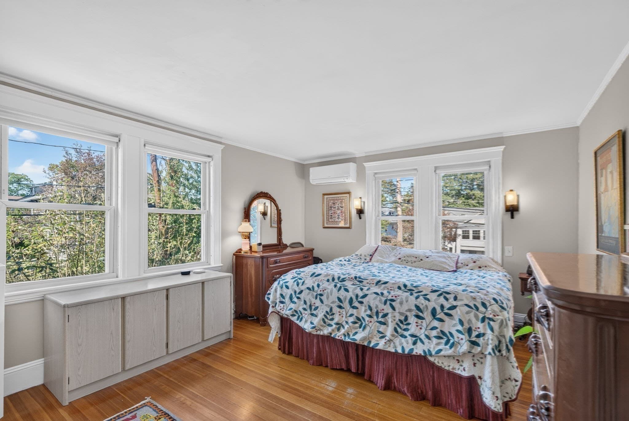 Single Family Residence at 4 Hawthorn Rd, Milton MA 02186, photo 15 of 39