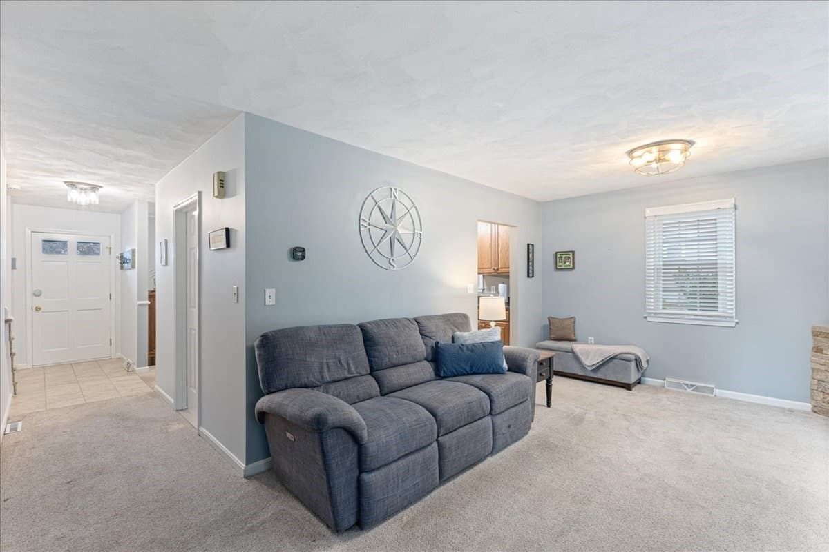 Condominium at 45 Washington Street # 97, Methuen MA 01844, photo 10 of 41