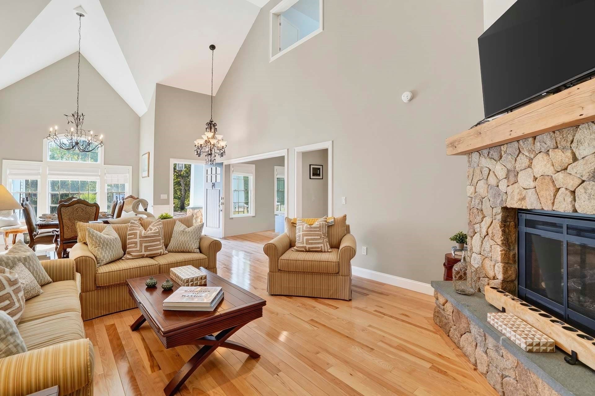 Single Family Residence at 26 Pulpit Ln, Edgartown MA 02539, photo 7 of 42