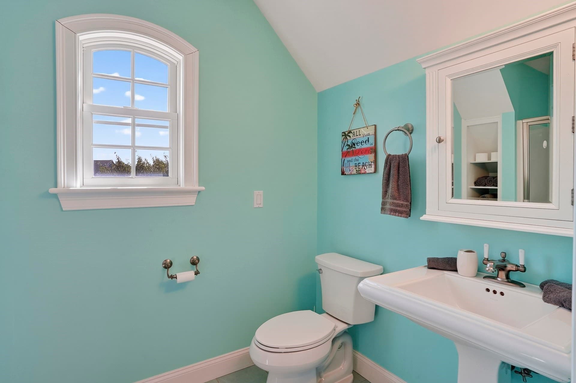 Single Family Residence at 26 Pulpit Ln, Edgartown MA 02539, photo 34 of 42
