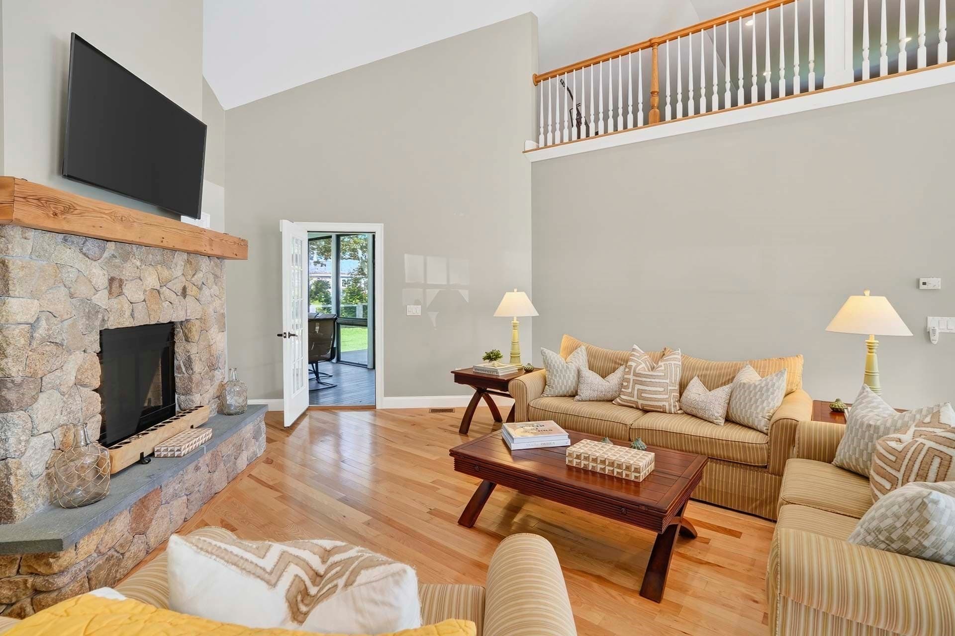 Single Family Residence at 26 Pulpit Ln, Edgartown MA 02539, photo 8 of 42