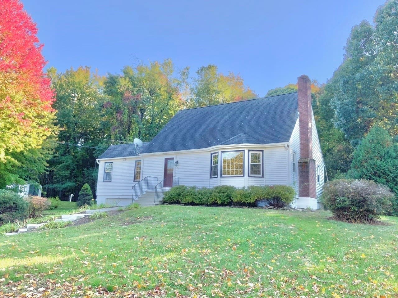 Single Family Residence at 143 Highland St, Lunenburg MA 01462, Lunenburg, photo 5 of 42