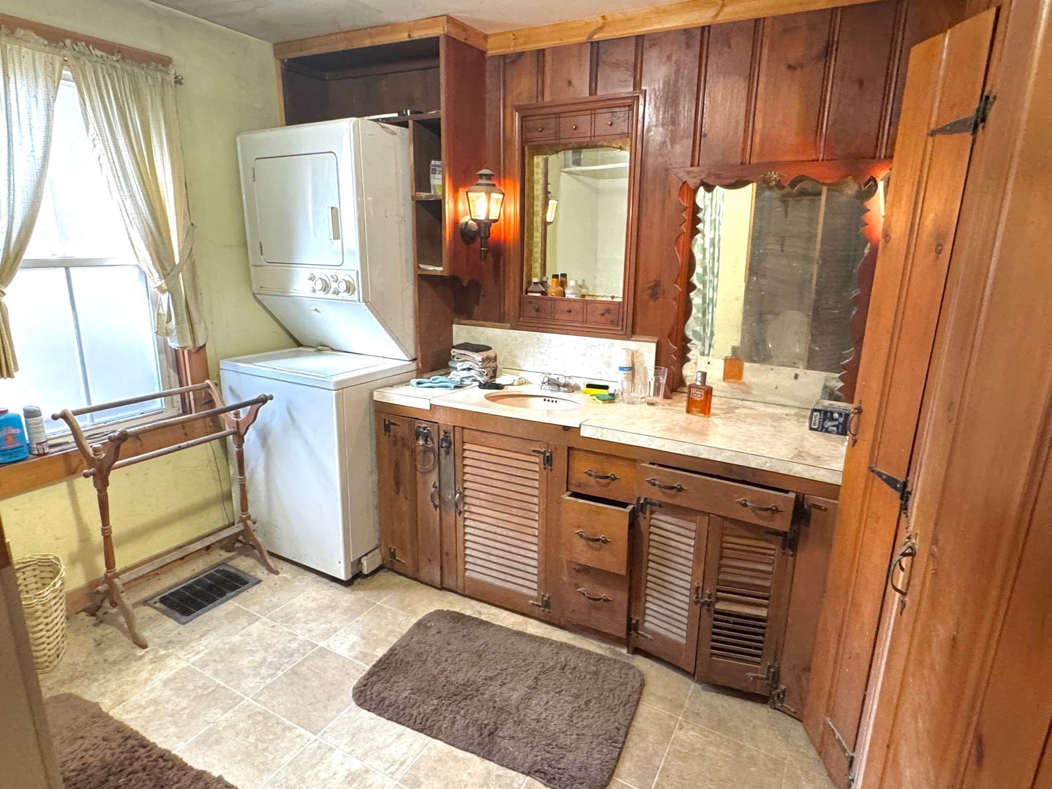 Single Family Residence at 174 Main St, Williamsburg MA 01039, Williamsburg, photo 18 of 35