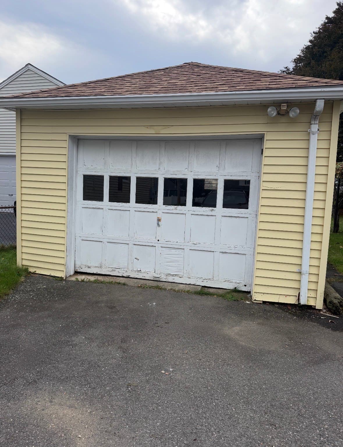 Single Family Residence at 34 Floral St, Taunton MA 02780, Taunton, photo 9 of 9