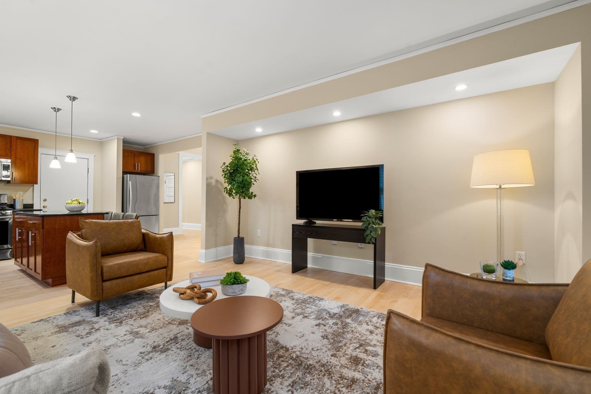 Condominium at 22 Centre St # 3, Cambridge MA 02139, Cambridge, photo 5 of 24