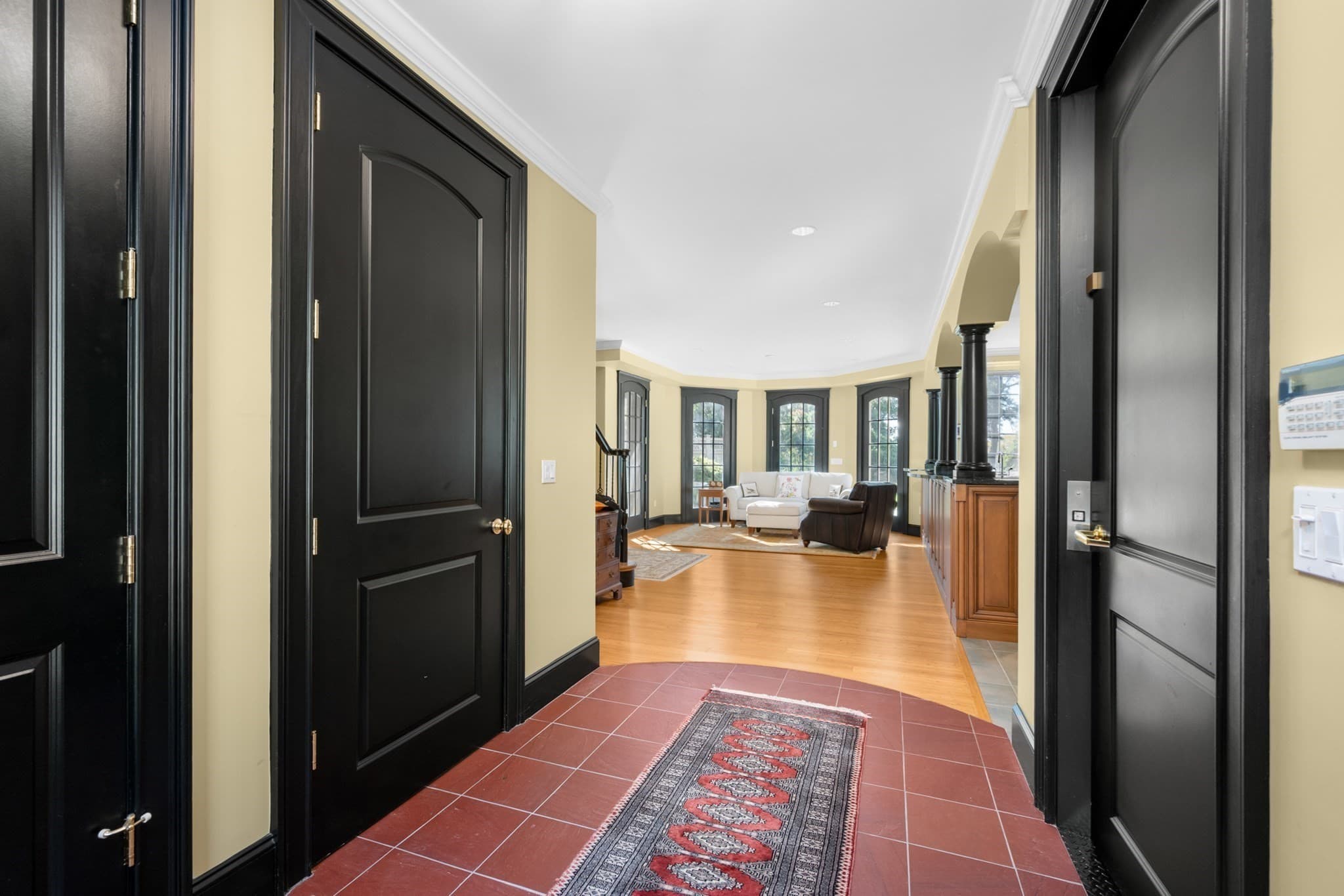Single Family Residence at 41 Shore Dr W, Mashpee MA 02649, photo 7 of 42
