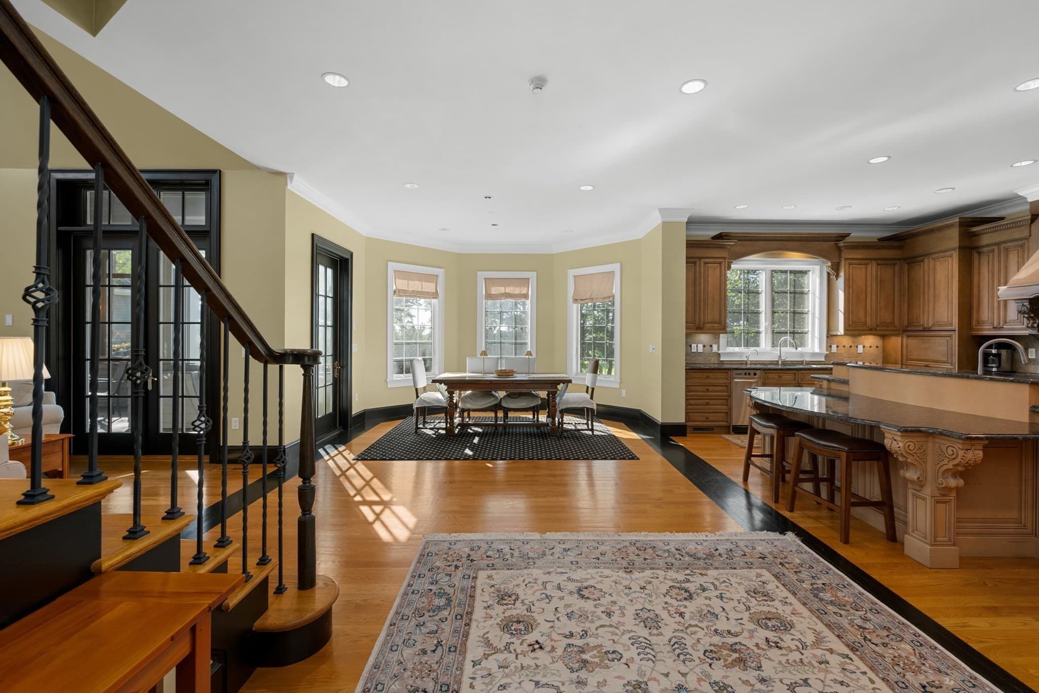 Single Family Residence at 41 Shore Dr W, Mashpee MA 02649, photo 20 of 42