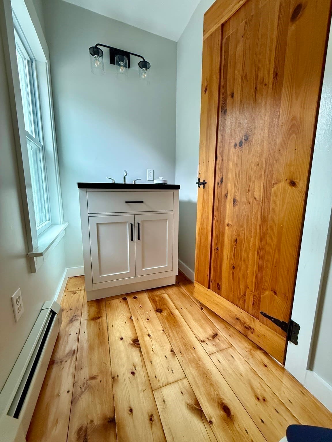 Single Family Residence at 73 Cliff Street, Southbridge MA 01550, photo 30 of 34