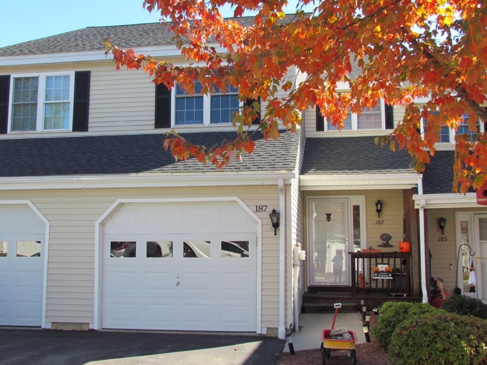Condominium at 187 Bridle Cross Road # 187, Fitchburg MA 01420, photo 3 of 27