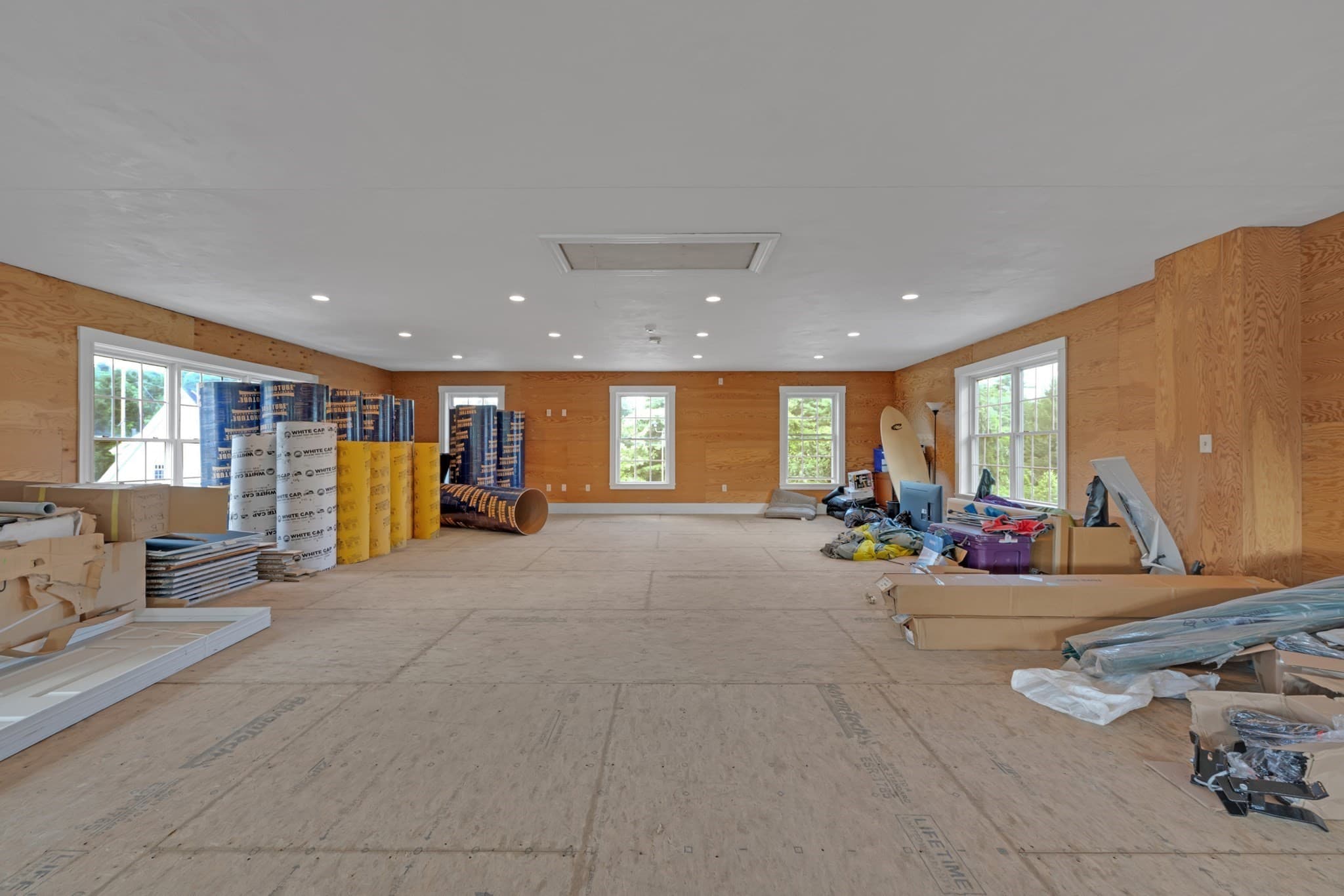 Commercial Sale at 4 Makepeace Rd # B, Westford MA 01879, Westford, photo 6 of 7
