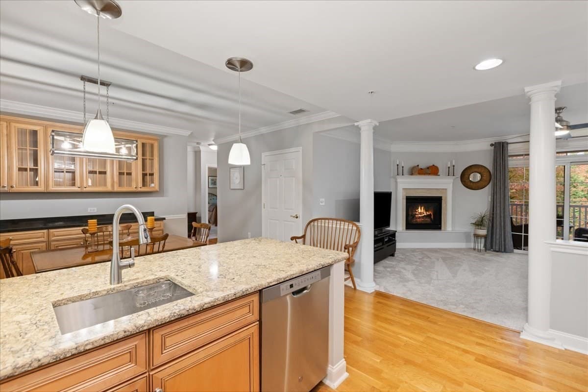 Condominium at 1201 Emerald Court # 1201, Tewksbury MA 01876, Tewksbury, photo 10 of 42