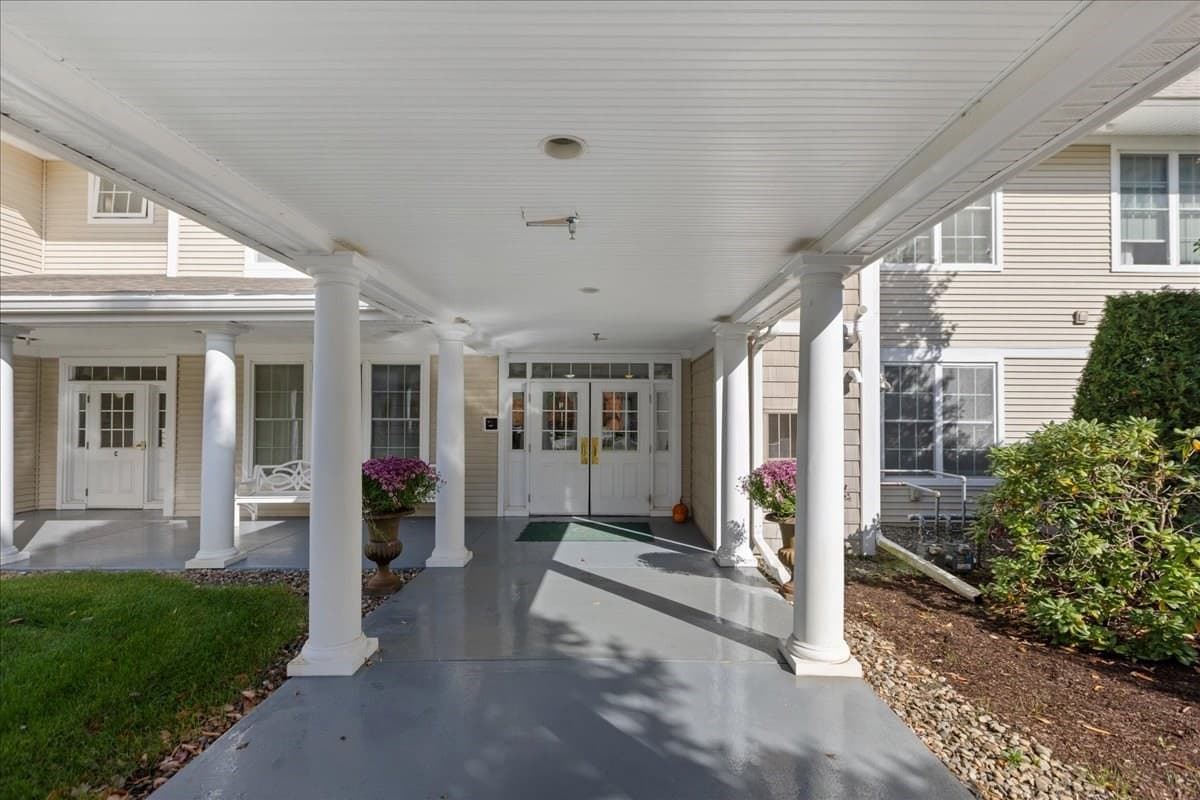 Condominium at 1201 Emerald Court # 1201, Tewksbury MA 01876, Tewksbury, photo 41 of 42