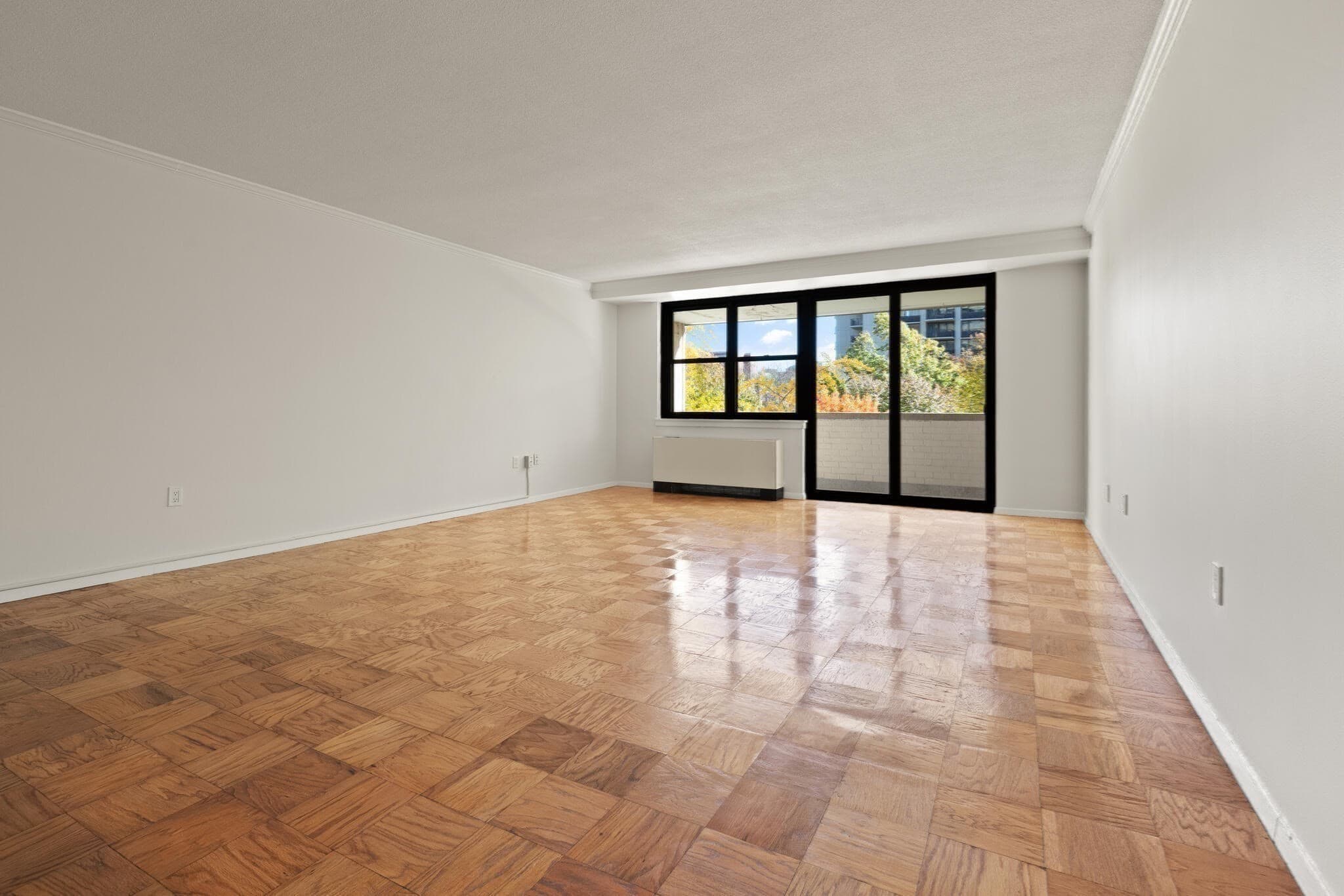 Condominium at 2 Hawthorne Place # 5H, Boston MA 02114, Boston, photo 9 of 21