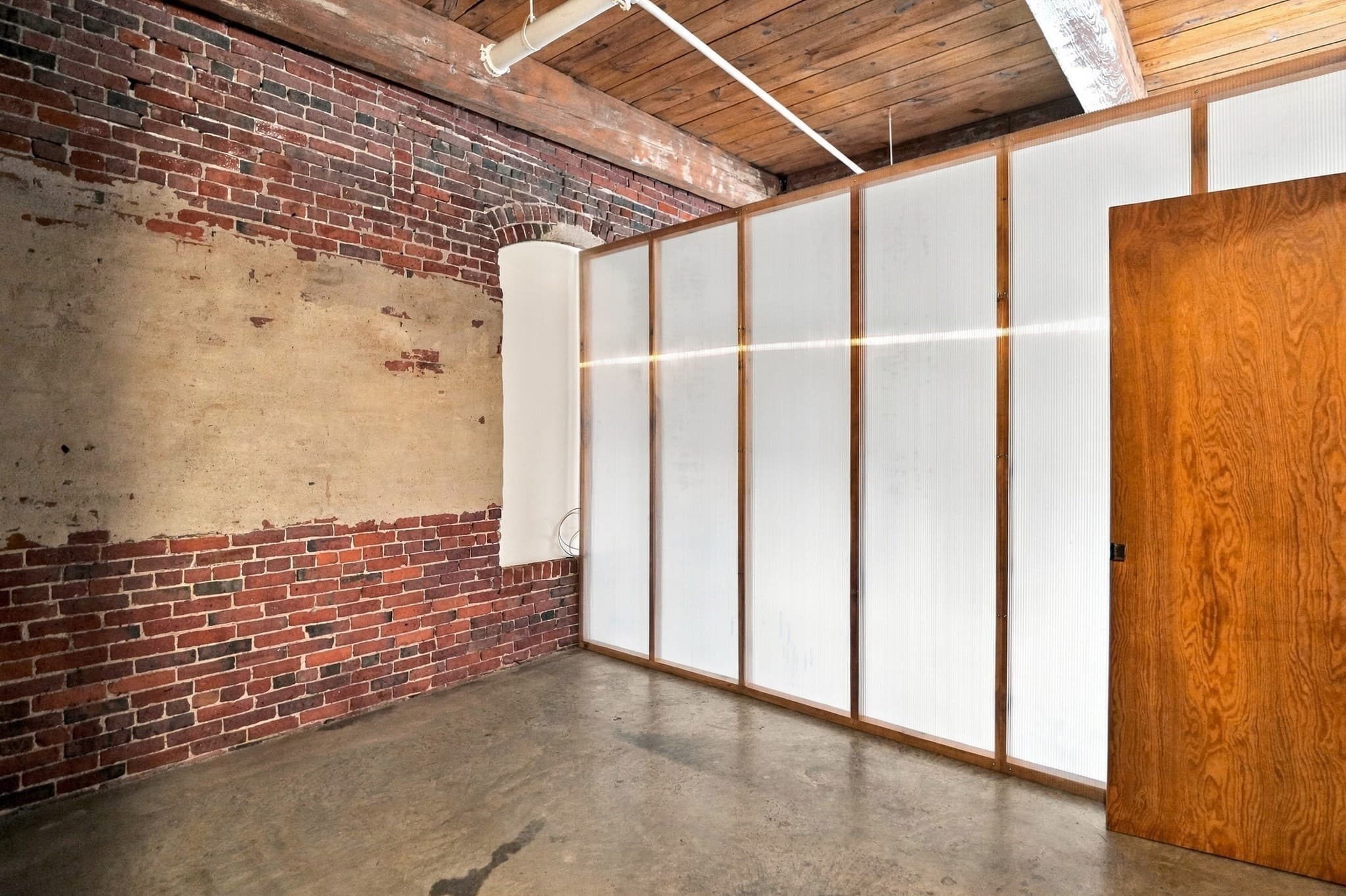 Condominium at 172 Middle Street # 301, Lowell MA 01852, Lowell, photo 10 of 36