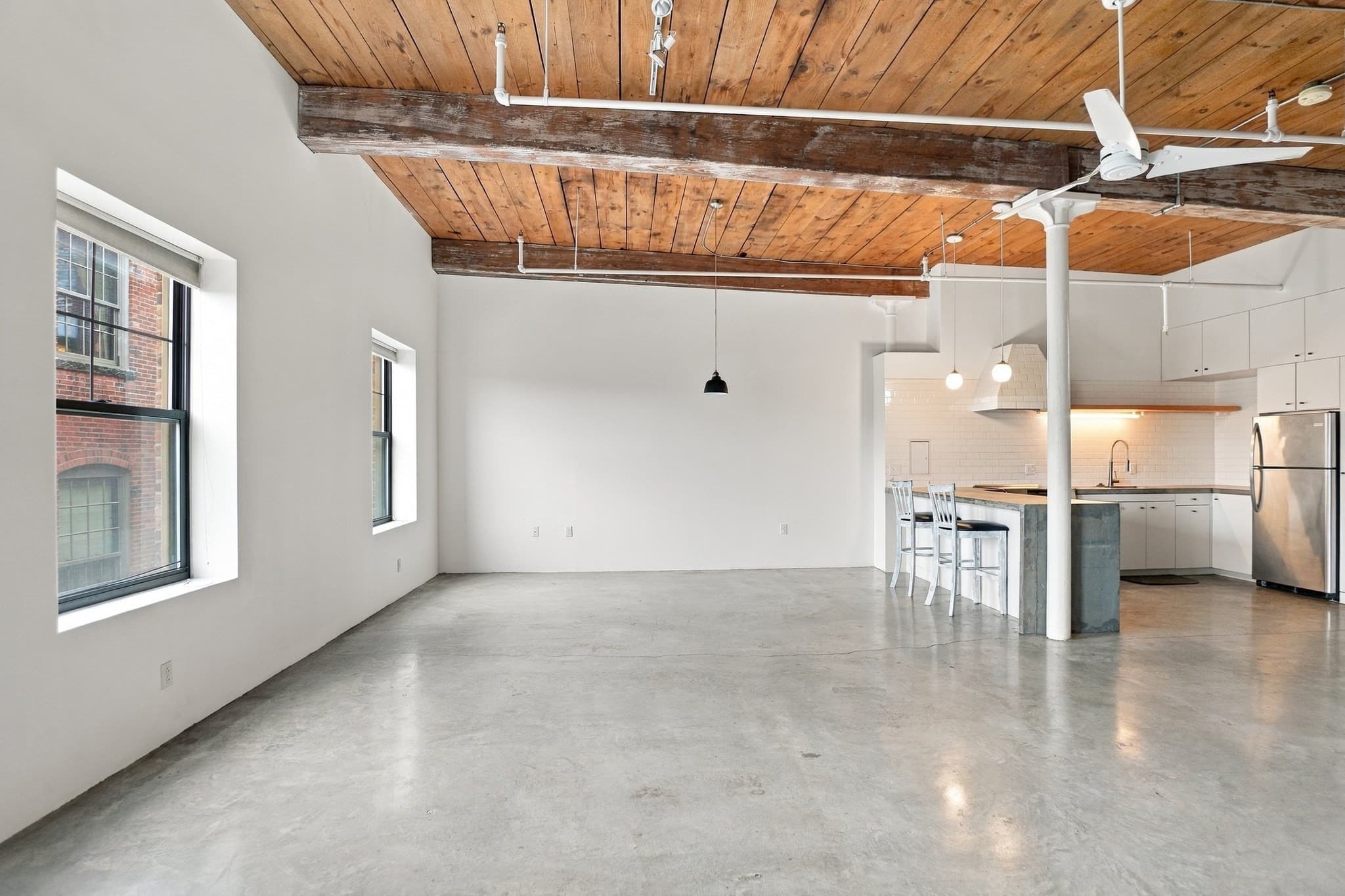 Condominium at 172 Middle Street # 301, Lowell MA 01852, Lowell, photo 18 of 36