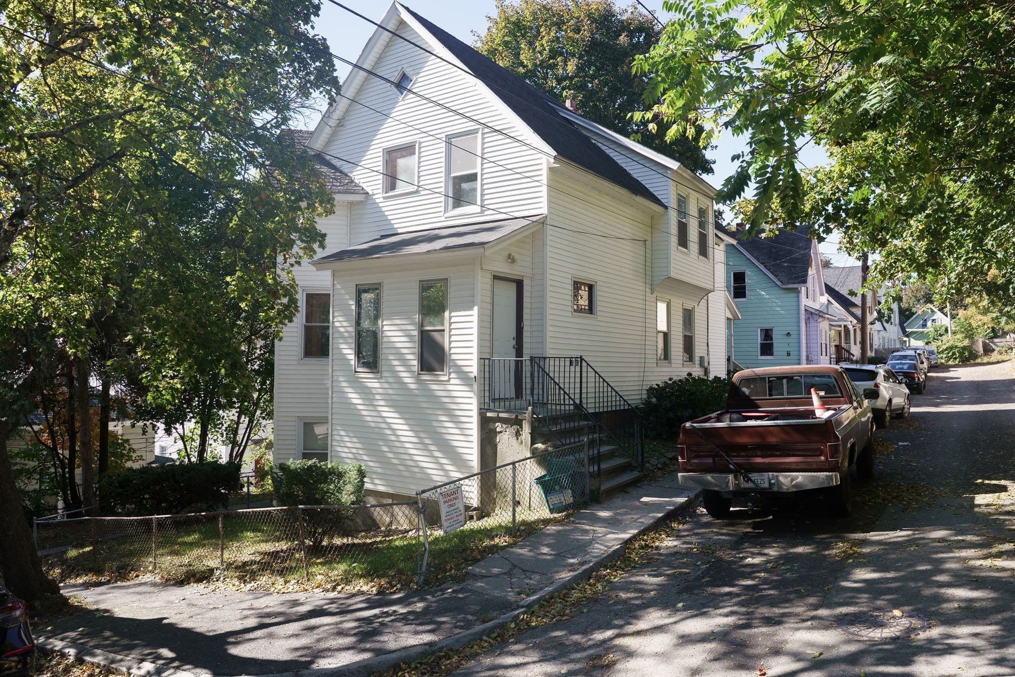 3 Family at 1 Wayne St, Worcester MA 01603, Worcester, photo 32 of 33
