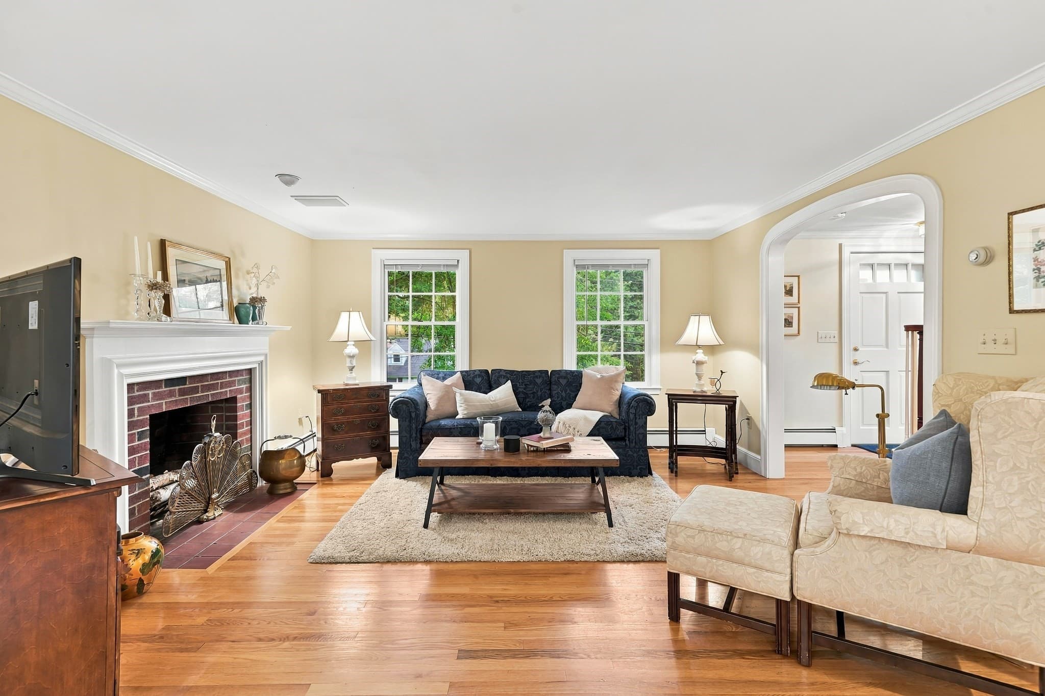 Single Family Residence at 28 Ledgelawn Ave, Lexington MA 02420, Lexington, photo 3 of 42