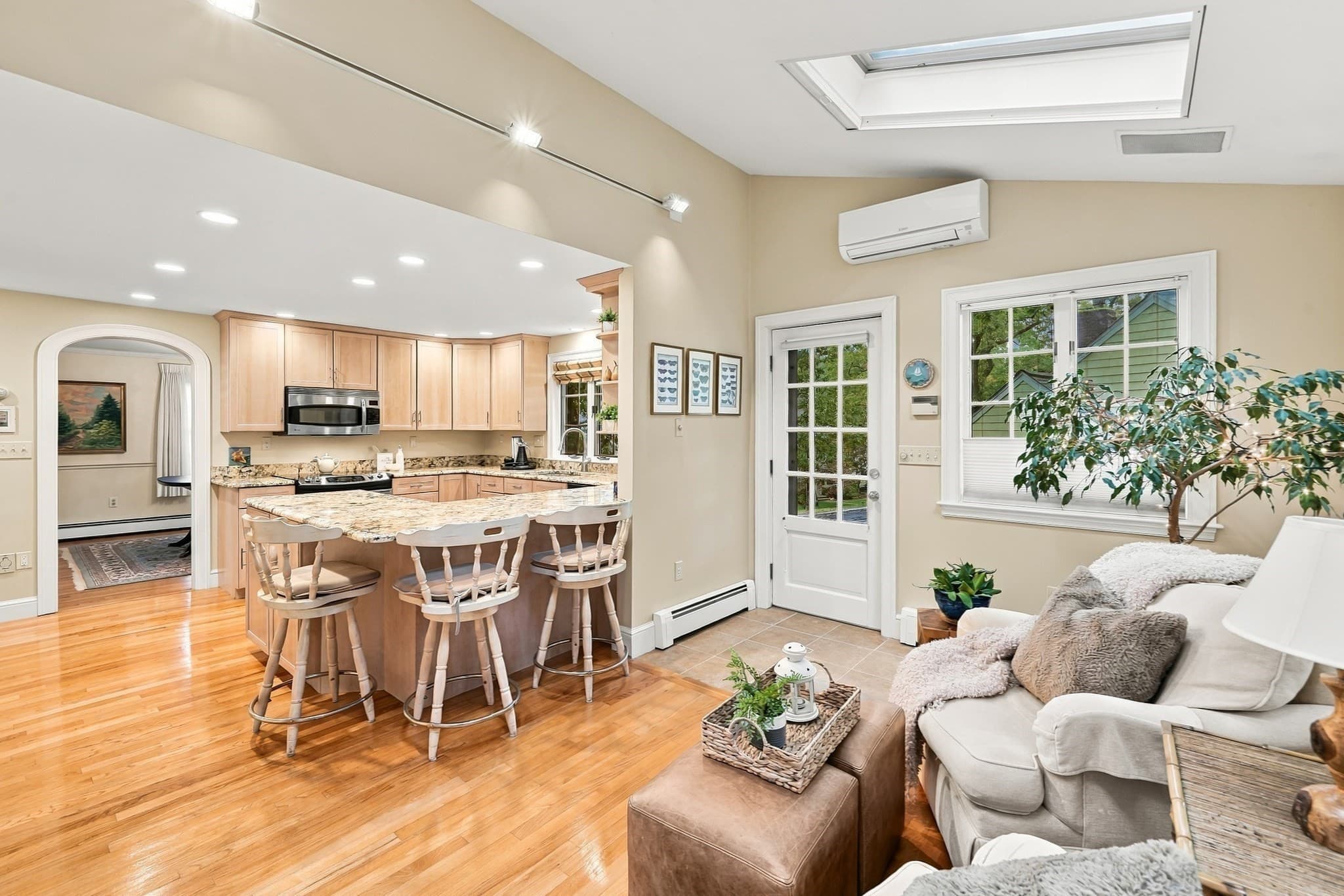 Single Family Residence at 28 Ledgelawn Ave, Lexington MA 02420, Lexington, photo 19 of 42