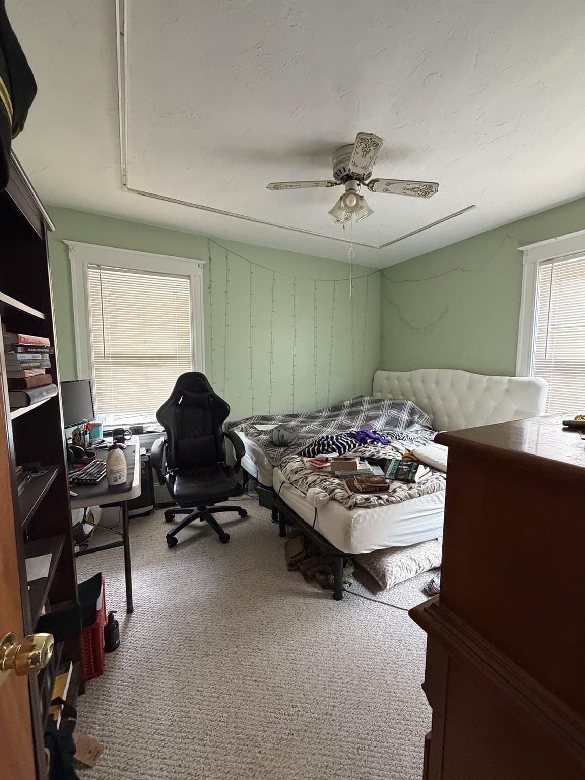 4 Family at 202-204 Charles Street, Waltham MA 02453, Waltham, photo 7 of 40