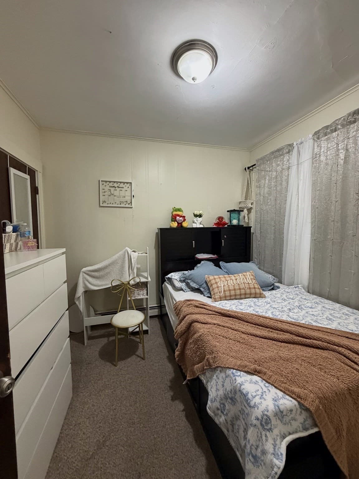 4 Family at 202-204 Charles Street, Waltham MA 02453, Waltham, photo 34 of 40