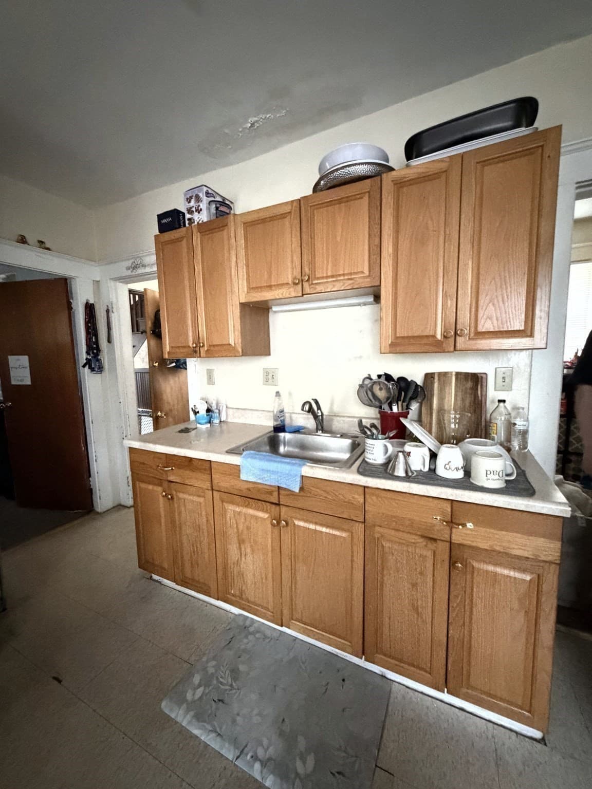 4 Family at 202-204 Charles Street, Waltham MA 02453, Waltham, photo 18 of 40