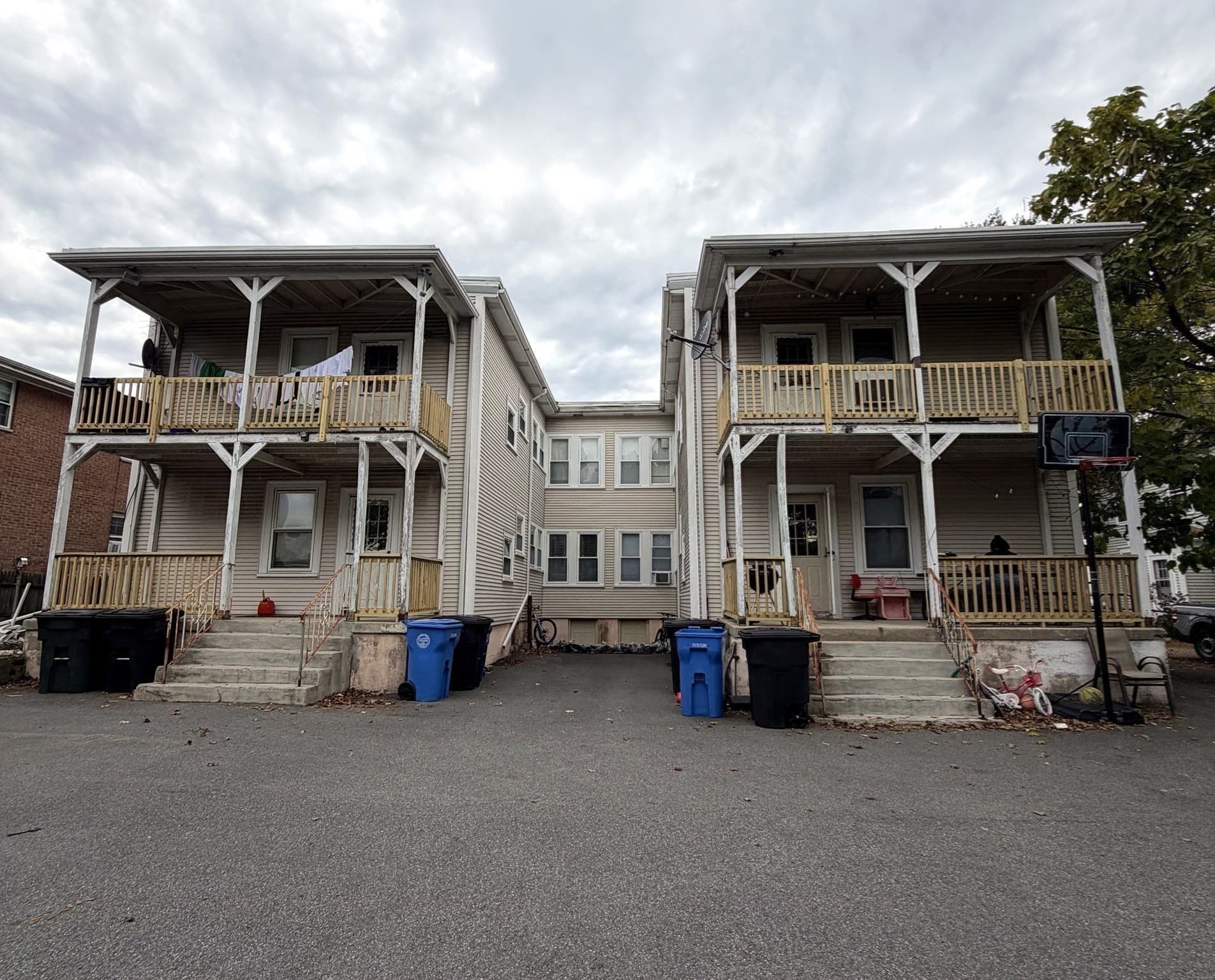 4 Family at 202-204 Charles Street, Waltham MA 02453, Waltham, photo 35 of 40