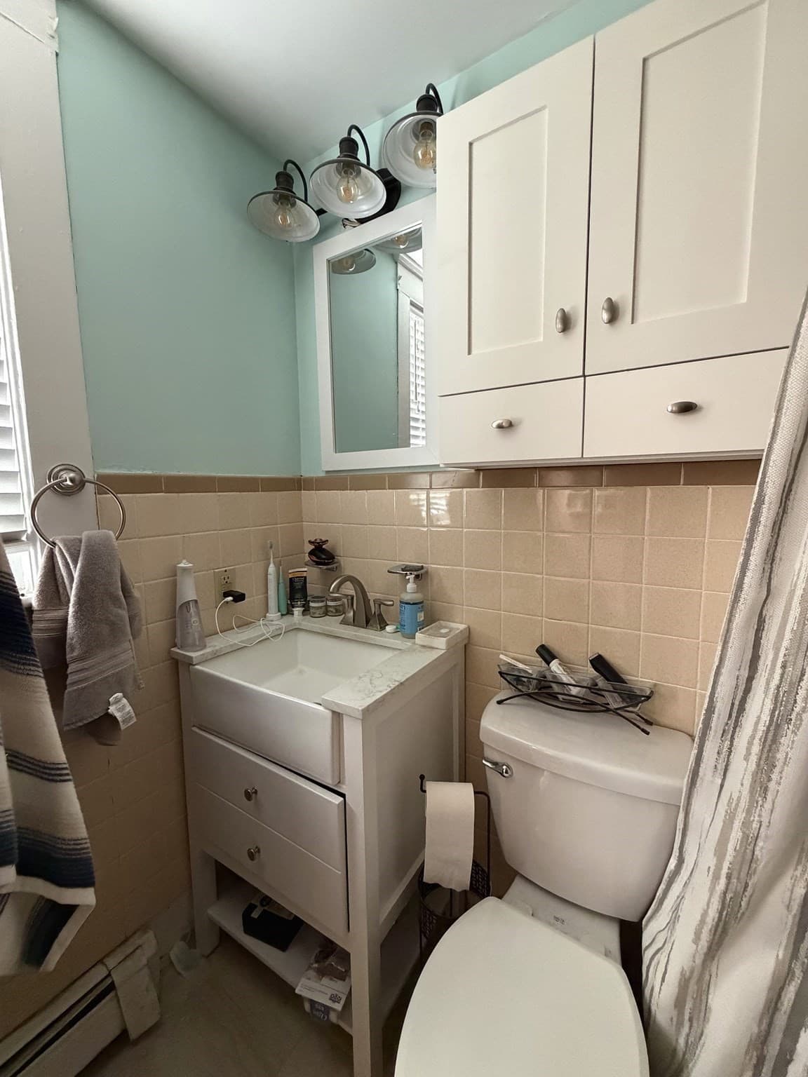 4 Family at 202-204 Charles Street, Waltham MA 02453, Waltham, photo 8 of 40