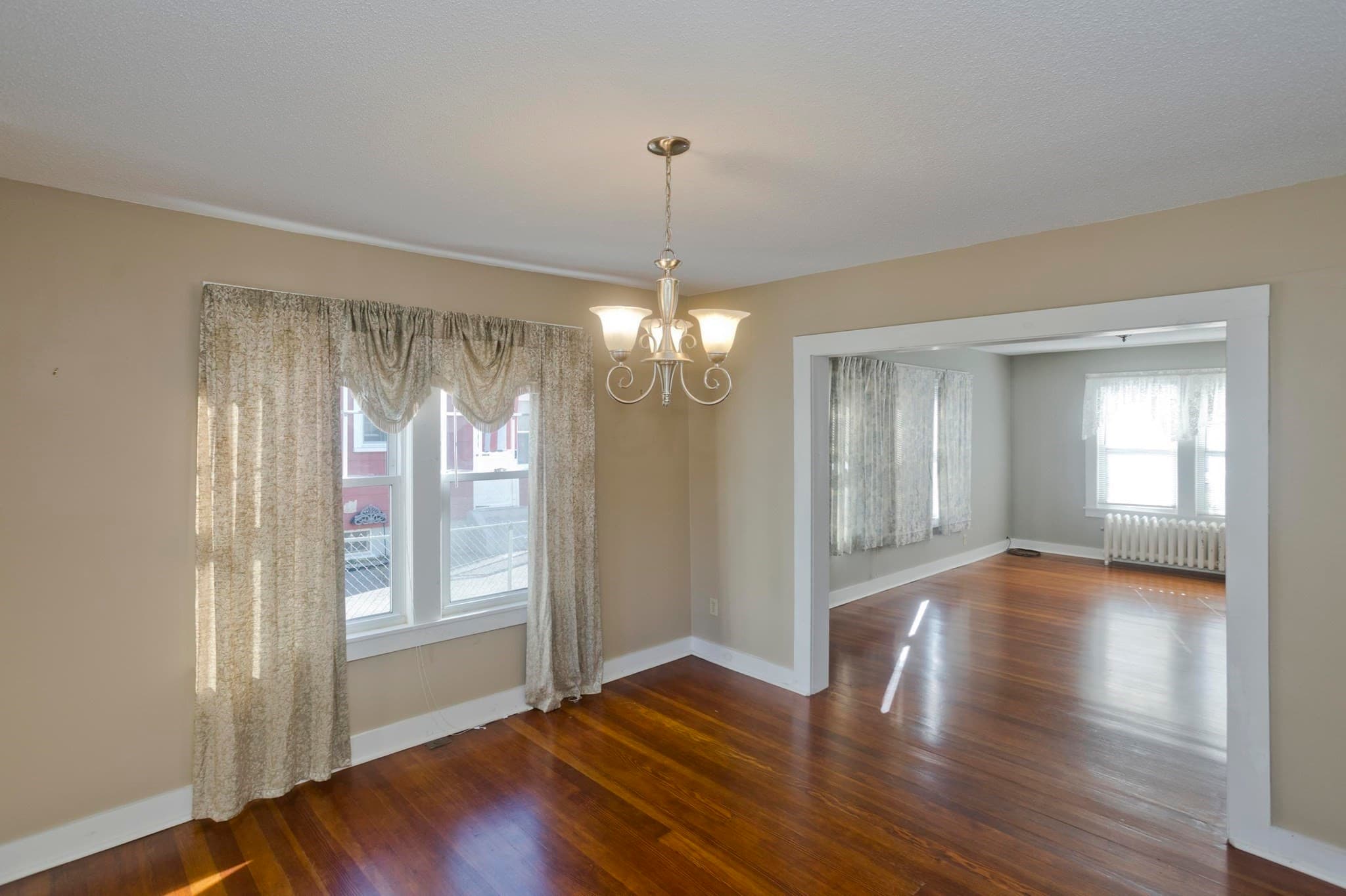 Single Family Residence at 276 Tremont St, Springfield MA 01104, Springfield, photo 9 of 24