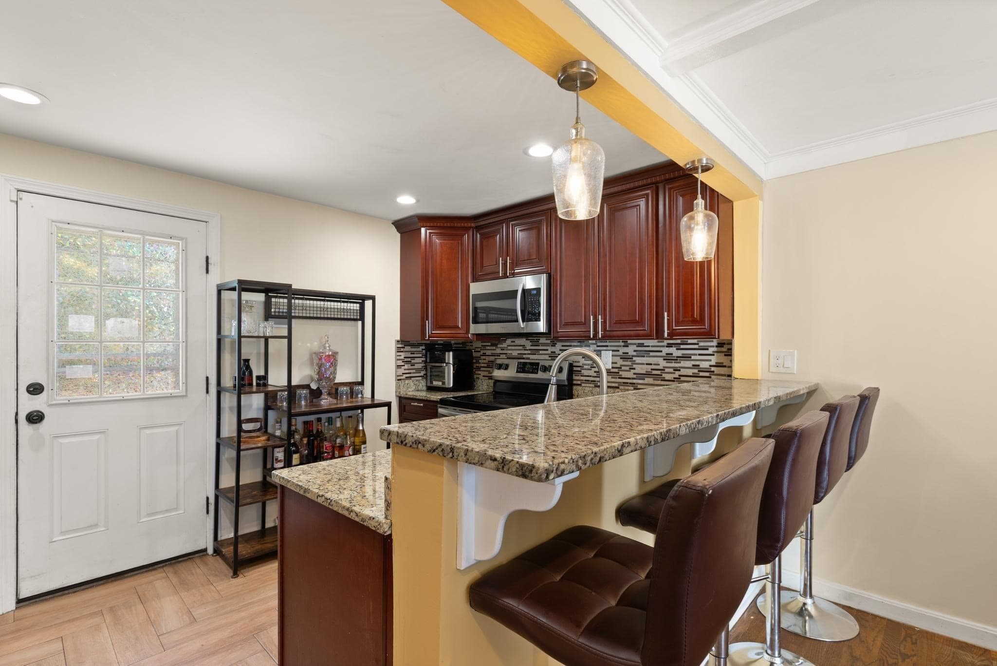 Single Family Residence at 31 Hope Street, Brockton MA 02302, photo 9 of 20