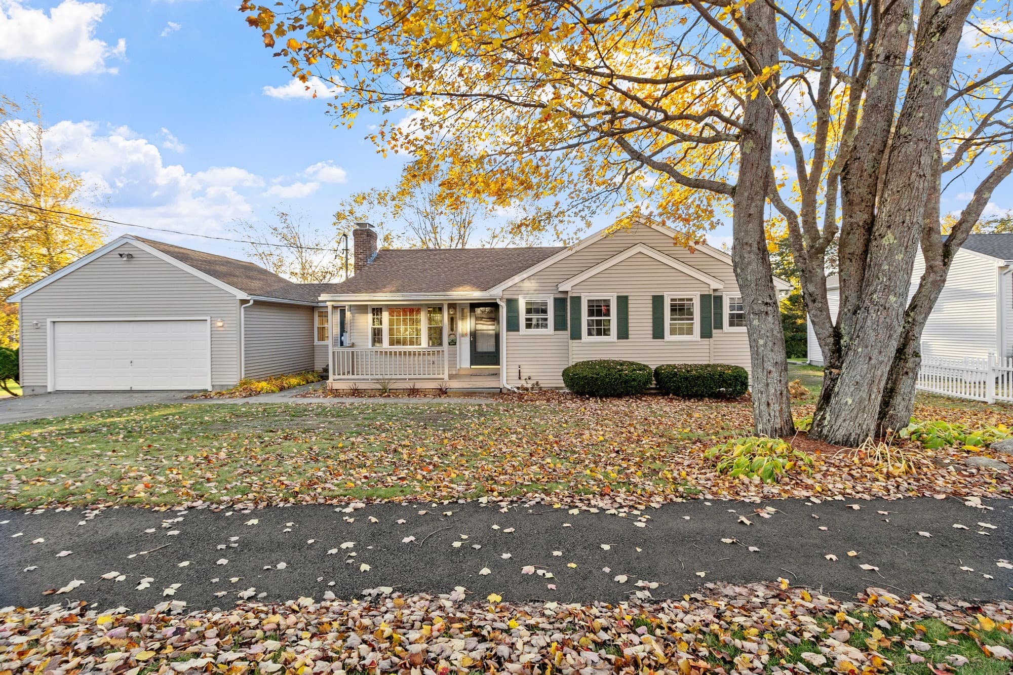 122 Century Way, Gardner MA 01440