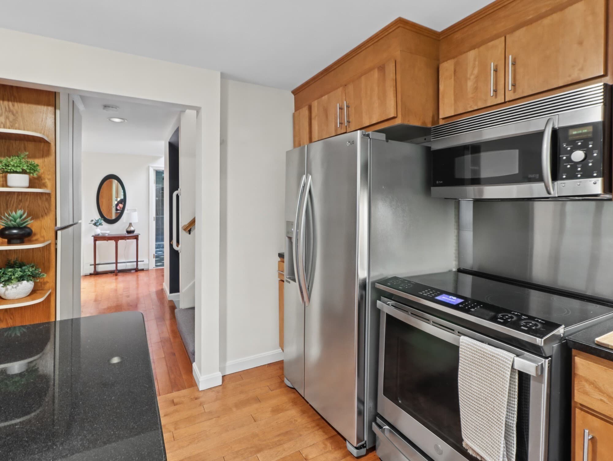Single Family Residence at 9 Running Stream Rd, Rehoboth MA 02769, Rehoboth, photo 7 of 42