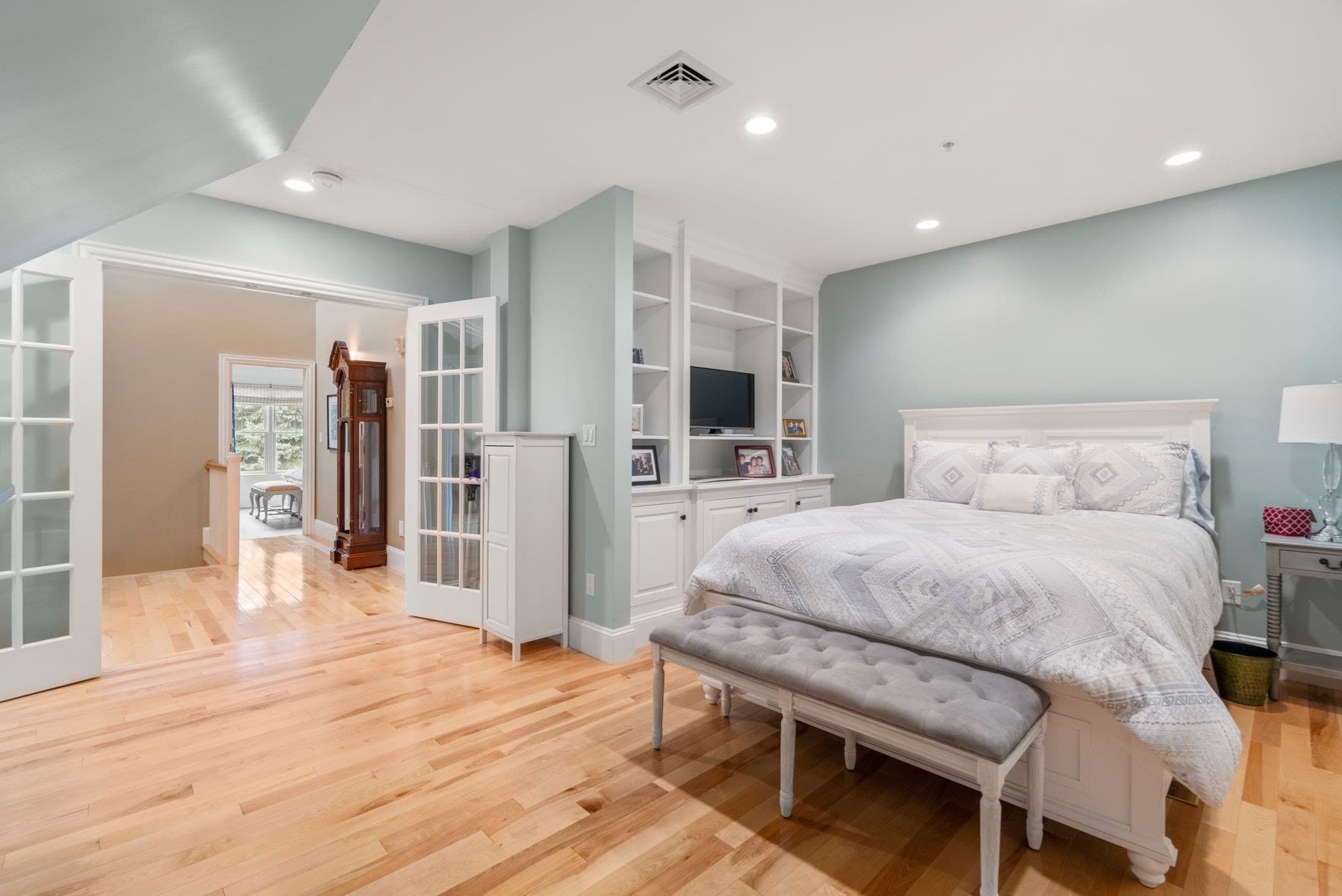 Condominium at 39 Backriver Rd # 39, Hingham MA 02043, Hingham, photo 19 of 30
