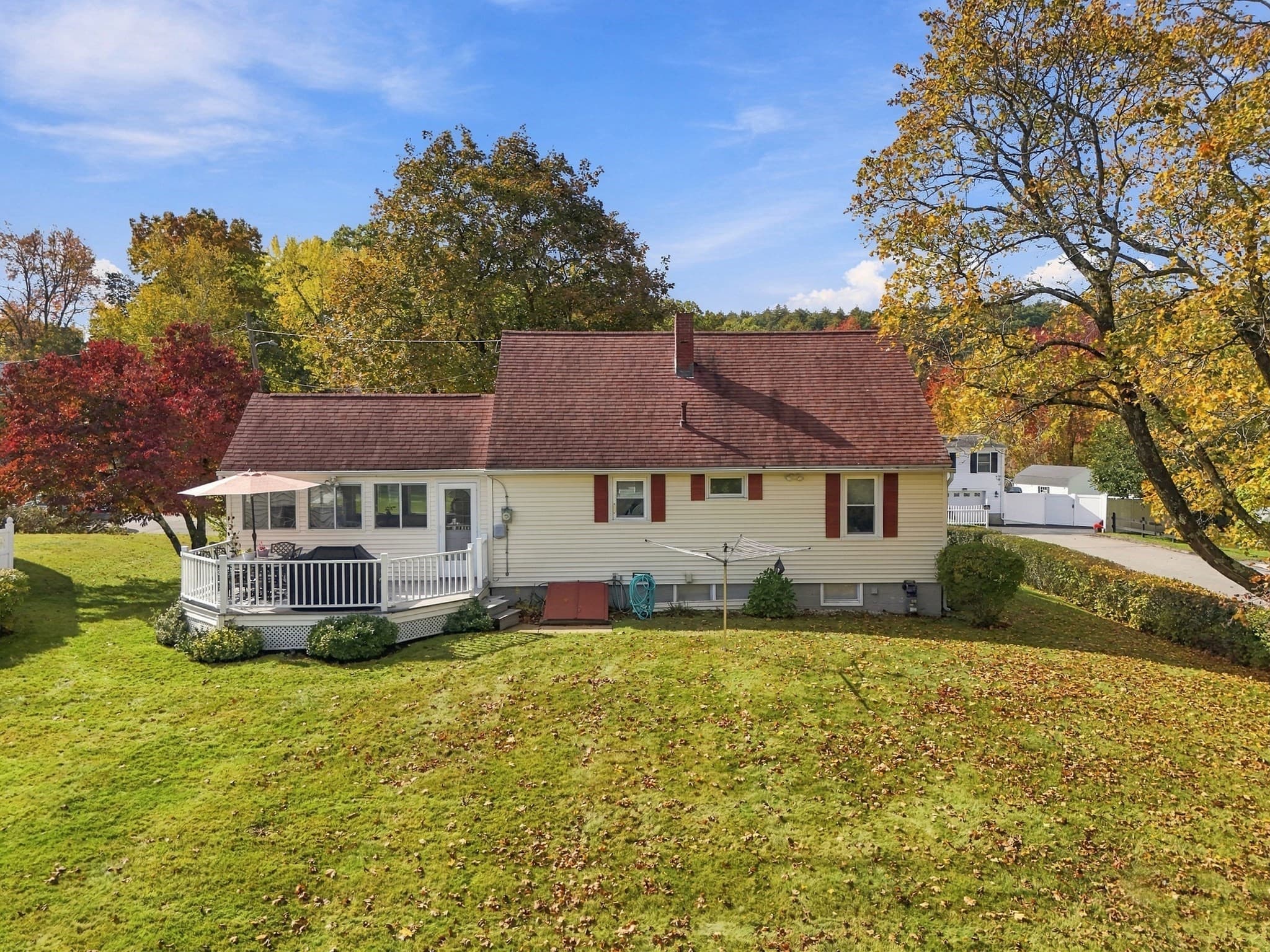 Single Family Residence at 62 Faith Ave, Dracut MA 01826, photo 5 of 42