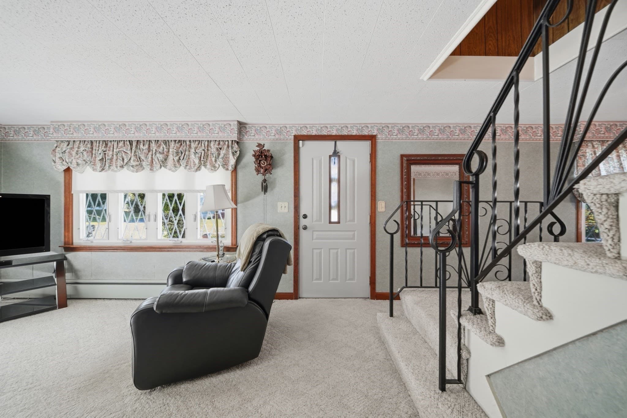 Single Family Residence at 62 Faith Ave, Dracut MA 01826, photo 21 of 42